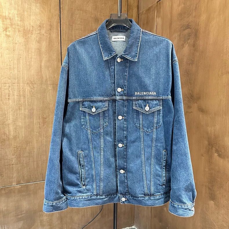 Balenciaga Balenciaga Blue jeans jacket with front and back letters Size US XXS / EU 40 - 1 Thumbnail