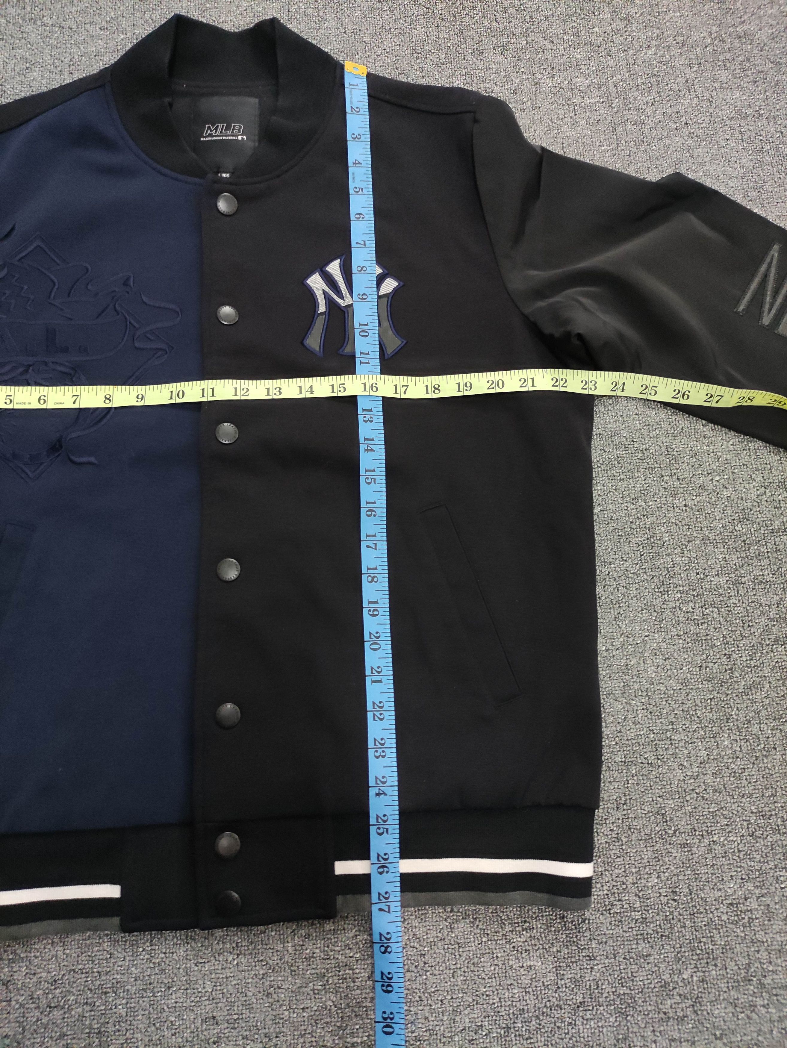 MLB Vintage MLB New York Yankees Varsity Jacket Snap Button Size US L / EU 52-54 / 3 - 13 Thumbnail