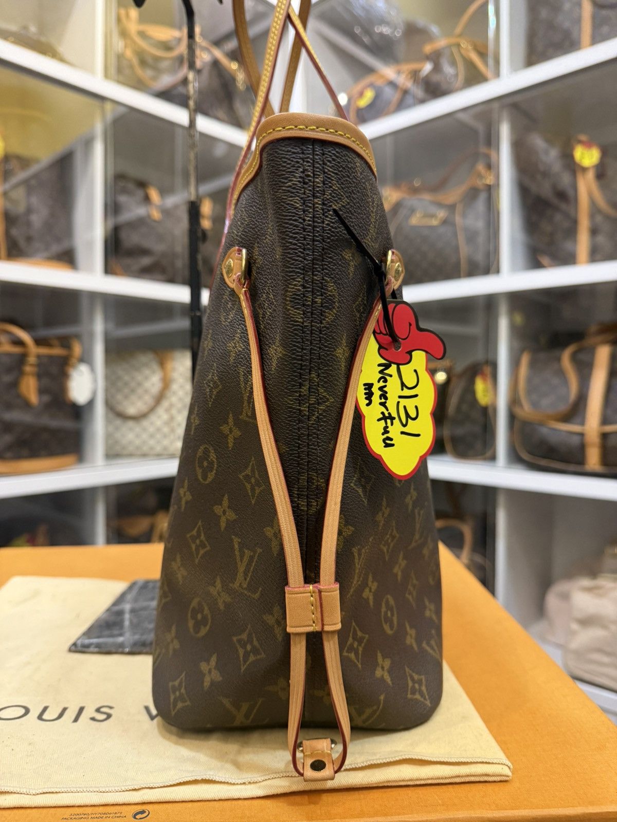 Louis Vuitton Neverfull Mm - 2131 Size ONE SIZE - 9 Thumbnail