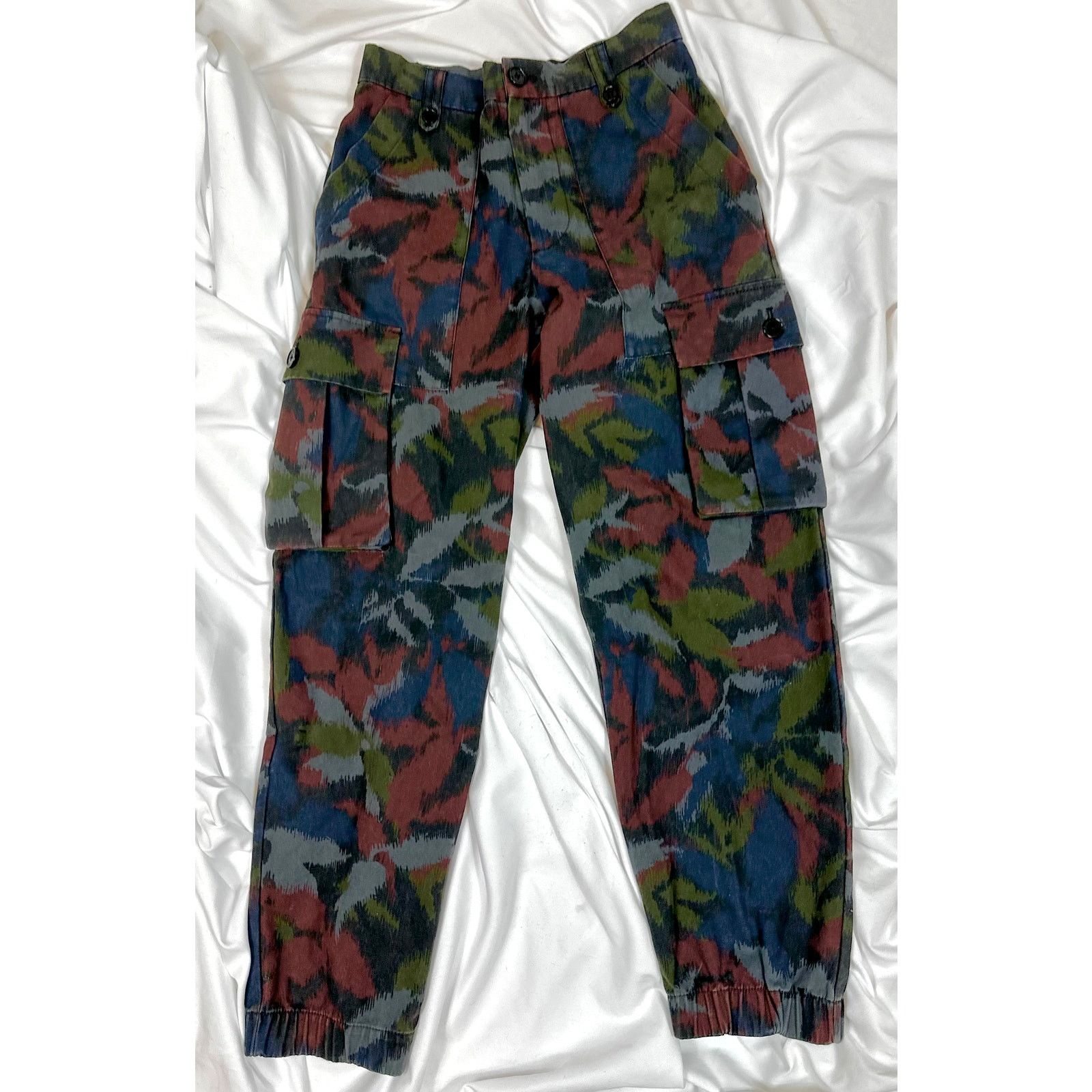 Zadig & Voltaire Zadig & Voltaire Pilote Canvas Cargo Pants Dark Camo 34 (8) Size 30" / US 8 / IT 44 - 8 Thumbnail