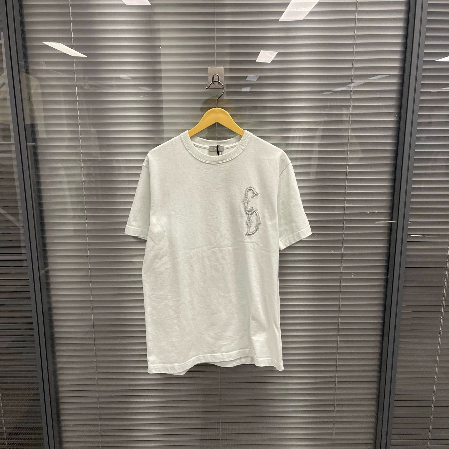 Dior Dior 23 New Mint Green CD Embroidered Short Sleeve Size S Size US S / EU 44-46 / 1 - 1 Thumbnail