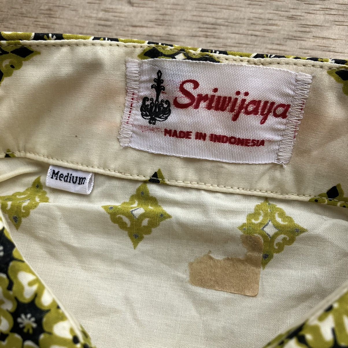 Designer × Other SRIWIJAYA BATIK INDONESIAN TRADITIONAL SHIRT Size US M / EU 48-50 / 2 - 4 Thumbnail