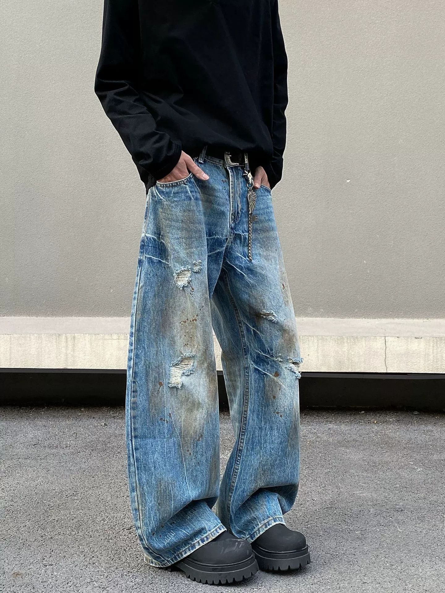 Japanese Brand Retro men's loose straight distressed ripped scimitar jeans Size US 32 / EU 48 - 4 Thumbnail