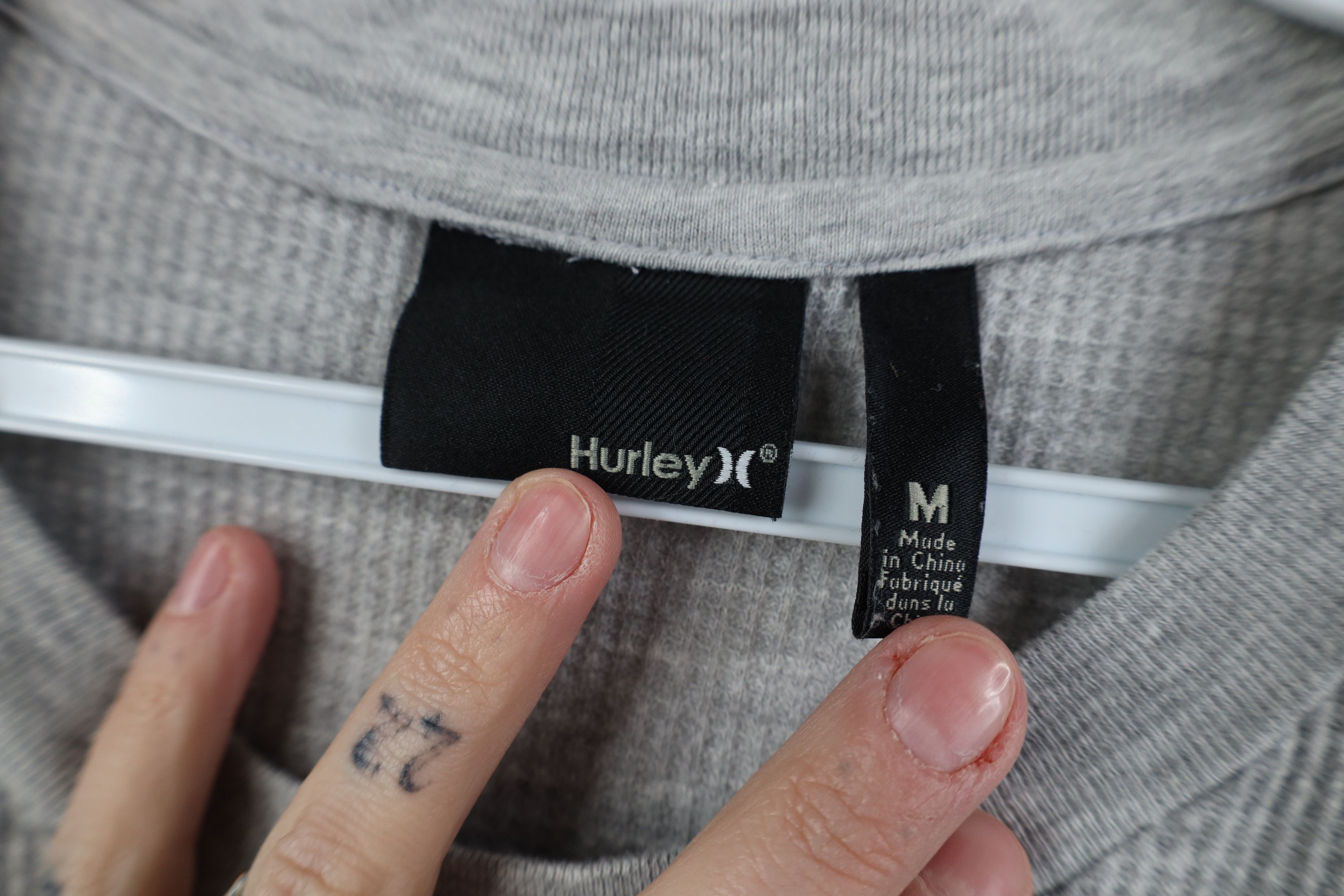 Hurley Vintage Hurley Surfing Waffle Knit Long Sleeve T-Shirt Size US M / EU 48-50 / 2 - 7 Thumbnail