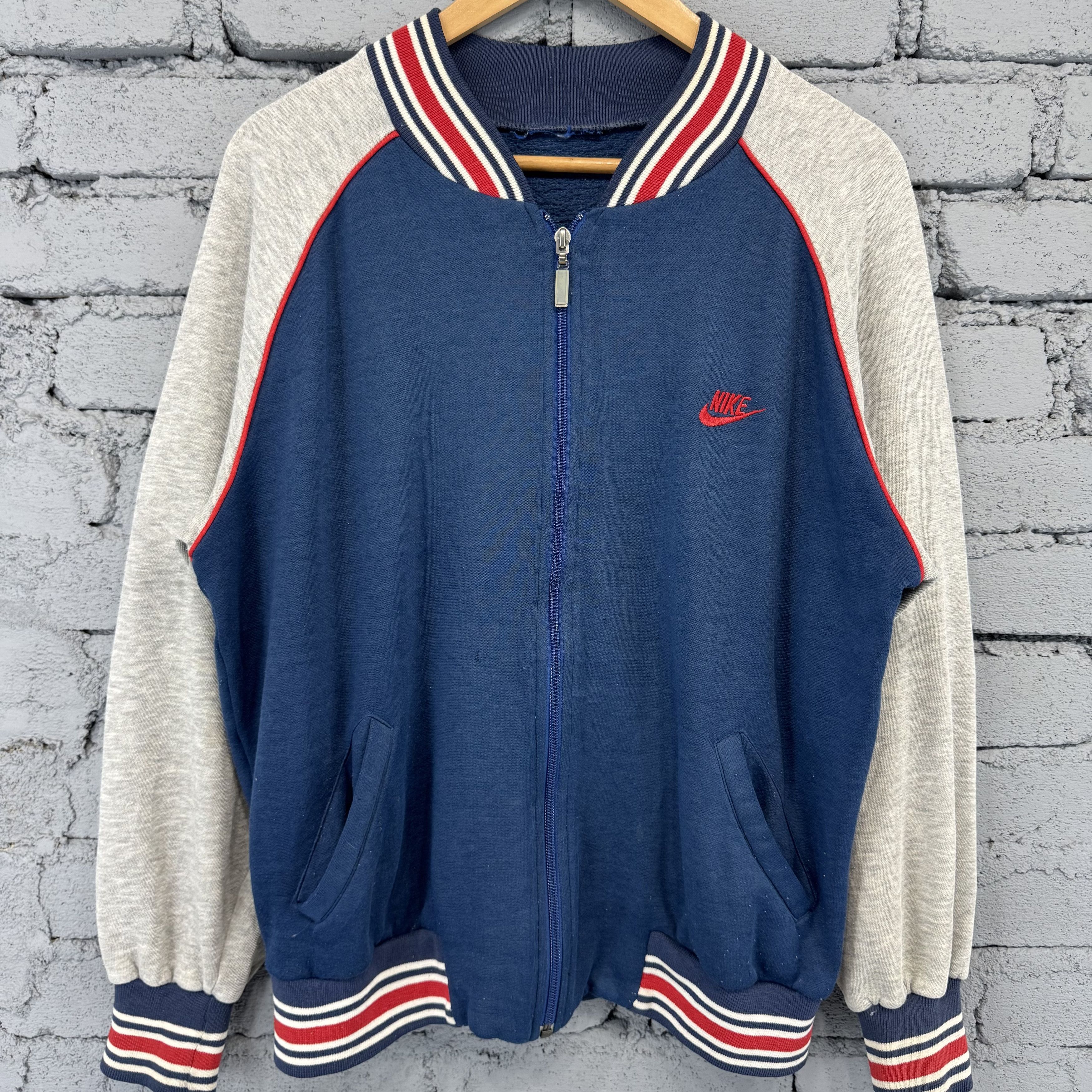 Nike Nike Small Logo Varsity Zipper Sweater Streetwear Size US L / EU 52-54 / 3 - 3 Thumbnail