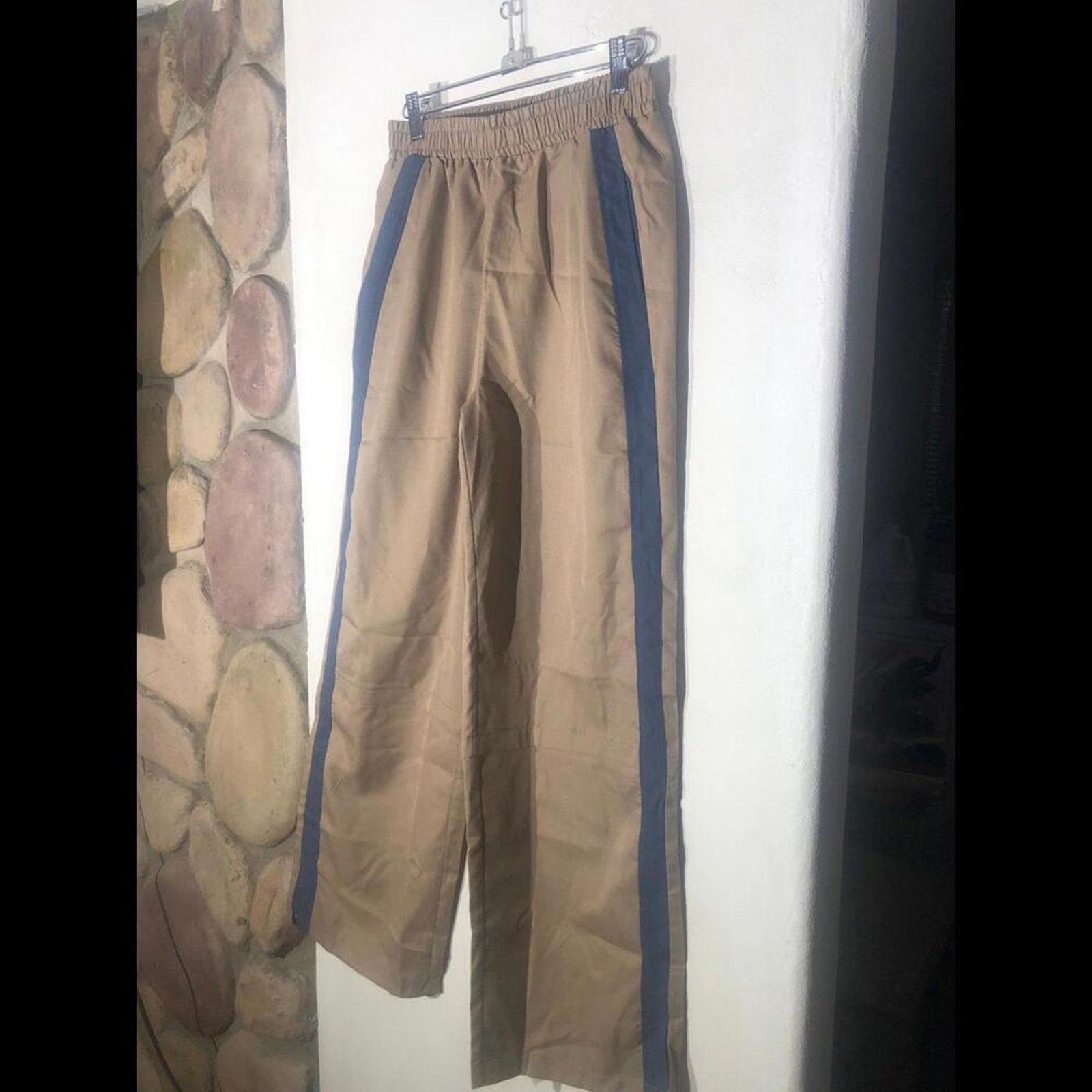 Shein Brown loose lounge cargo pants with blue side stripe Size 25" / US 0 / IT 36 - 2 Thumbnail