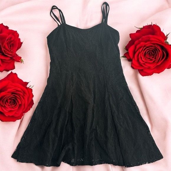 Vintage Vintage 90’s “All That Jazz” Lace Double Strap Mini Dress Size S / US 4 / IT 40 - 1 Thumbnail