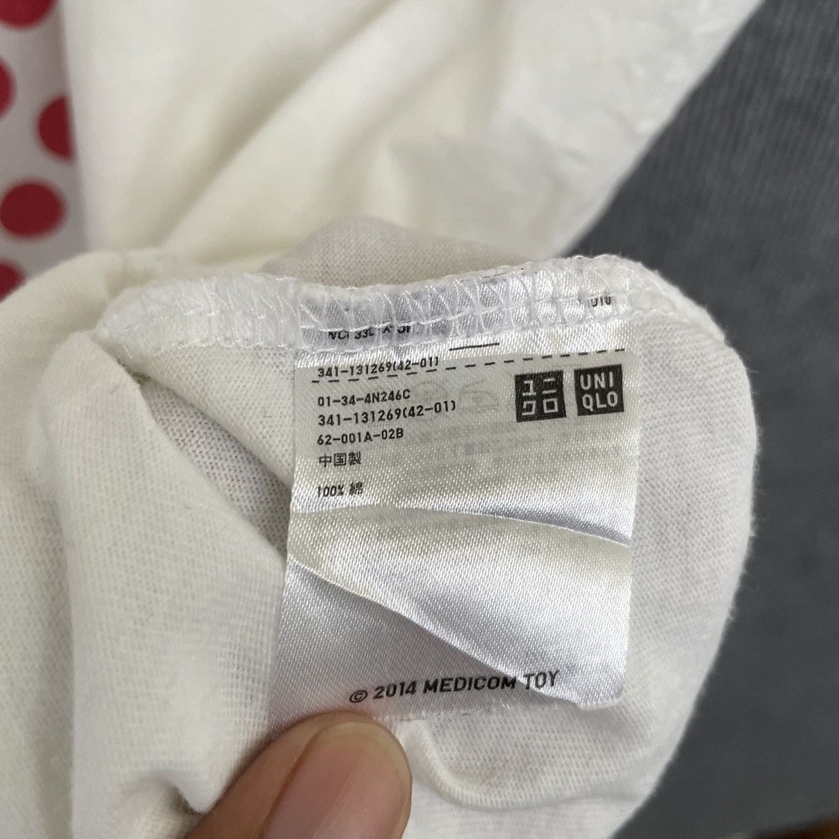 Japanese Brand × Medicom Toy Medicom Toy Bearbrick x Uniqlo Collabration T Shirt Size US L / EU 52-54 / 3 - 4 Thumbnail