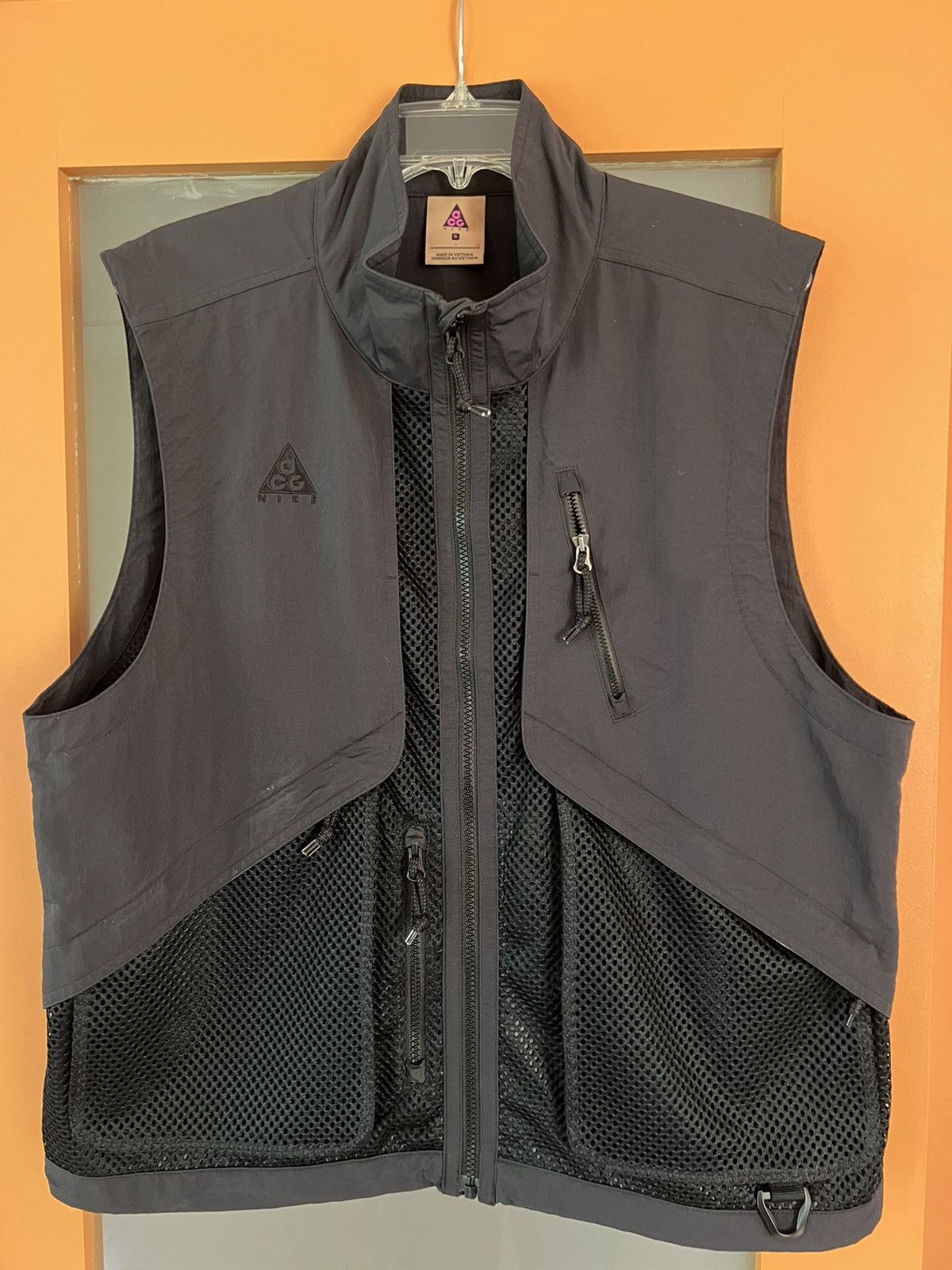 トップス 00s NIKE ACG tech reversible vest y2k Nike ACG Vest Black Men's - FW23 - US