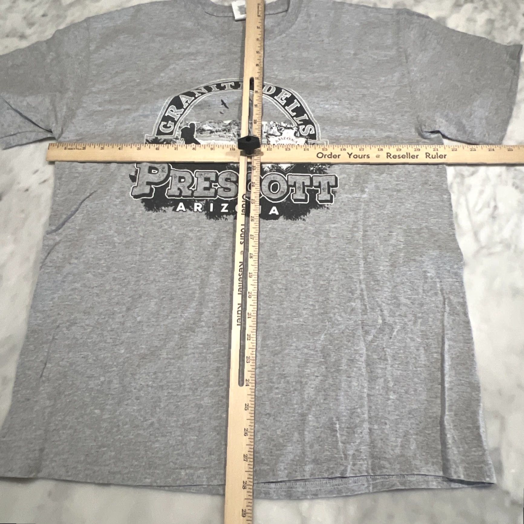 Gildan VINTAGE Granite Dells Prescott Arizona T Shirt Large Grey 1990s Hiking Lake Gildan Short Sleeve Mens Large Grey/Gray Clothing Graphic Tee Size US L / EU 52-54 / 3 - 6 Thumbnail