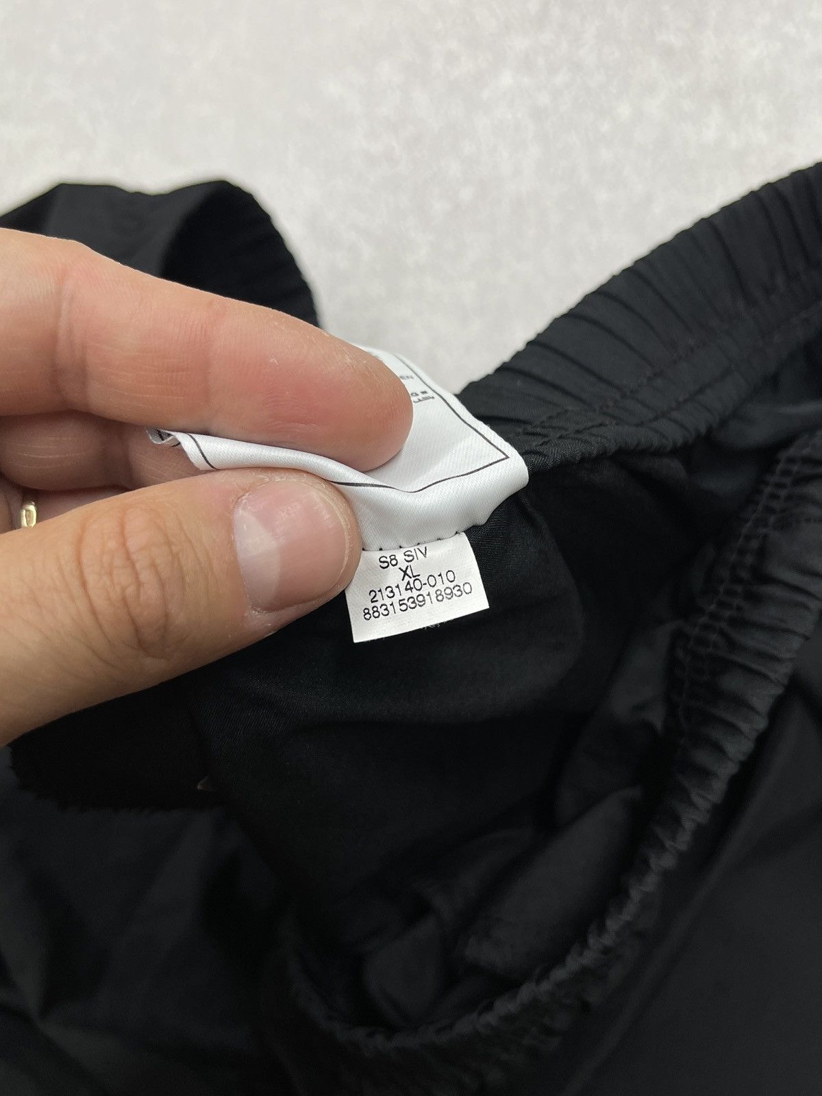 Nike Vintage Women Nike Nylon Sweatpants Black Drill ACG TN Size 34" / US 12 / IT 48 - 13 Thumbnail
