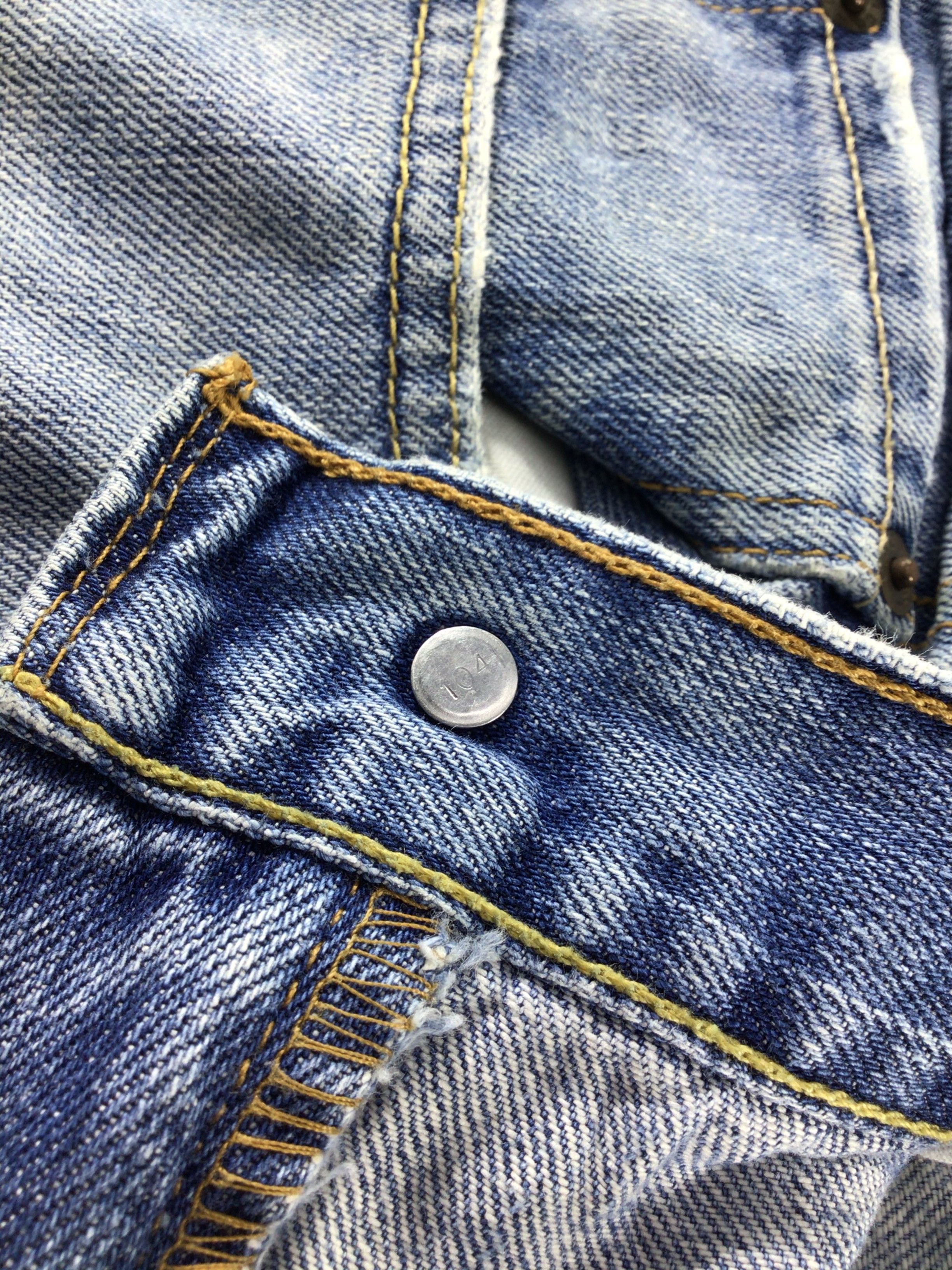 Levi's Vintage Levis 569 Jeans-J582 Size US 33 - 9 Thumbnail