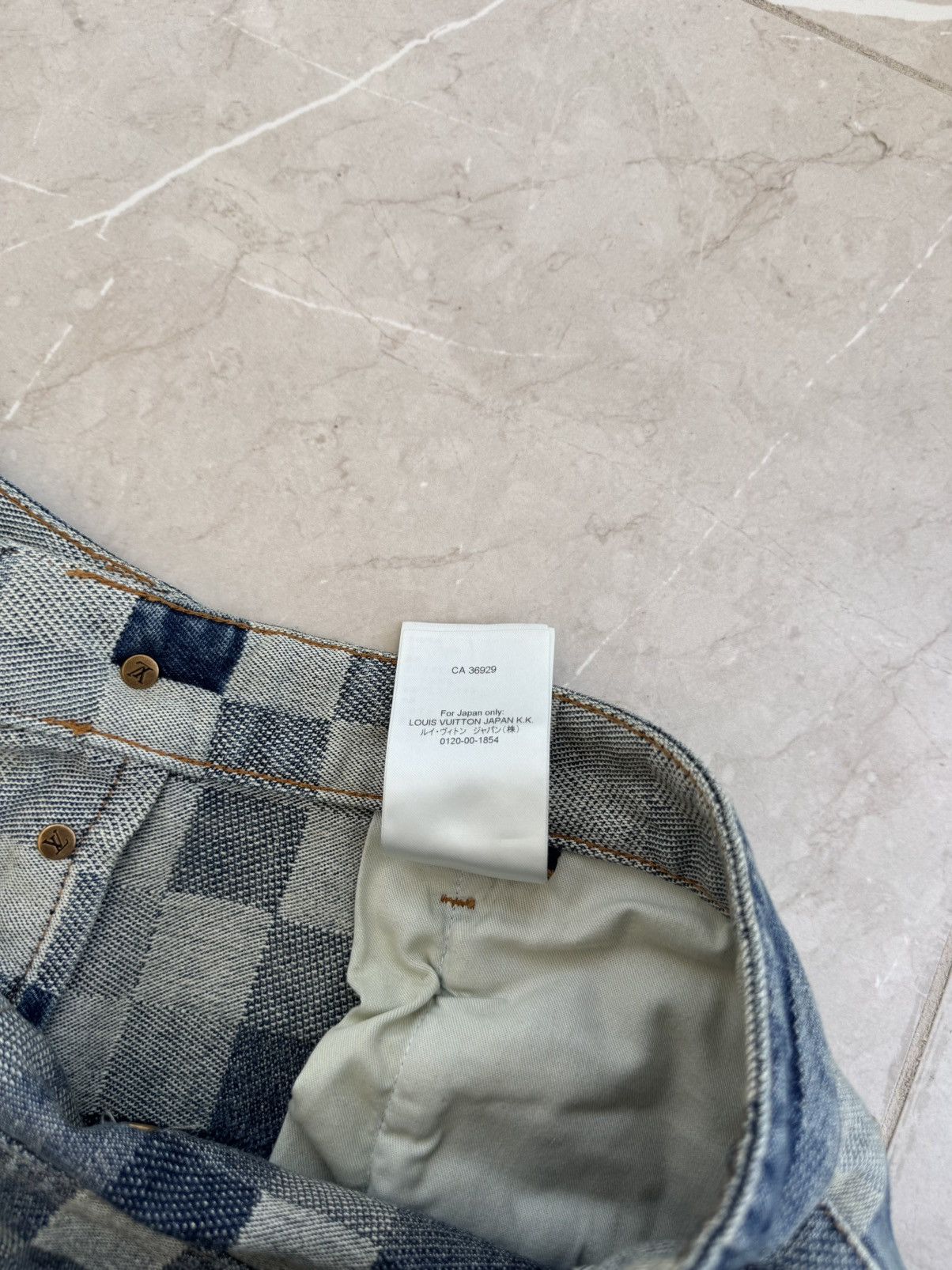 Louis Vuitton BLUE LV DAMOFLAGE SKATER JEANS Size US 30 / EU 46 - 9 Thumbnail