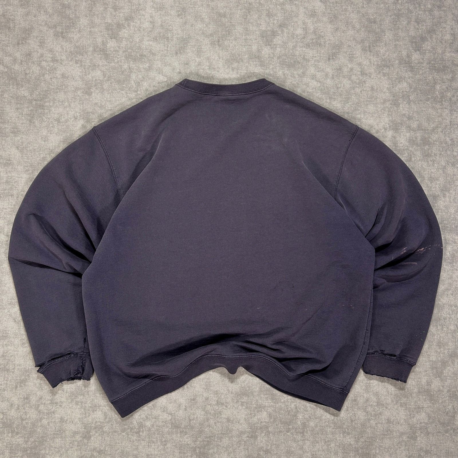 Old Navy VTG Old Navy thrashed streetwear grunge sweatshirt mens M Size US M / EU 48-50 / 2 - 2 Thumbnail