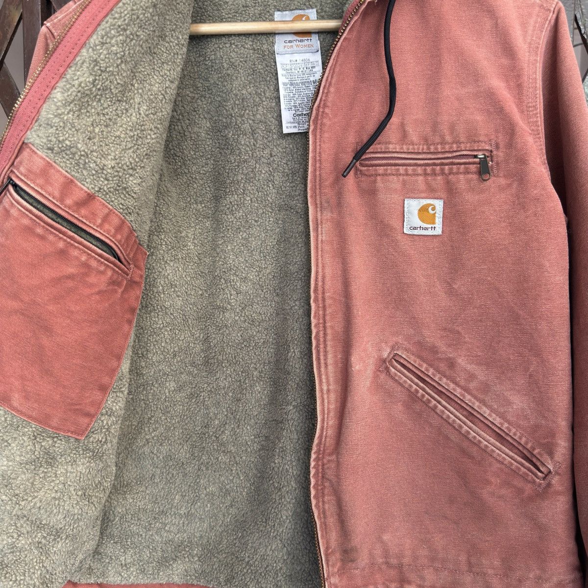 Carhartt Vintage Carhartt Hooded Active Pink Jacket WJ141 VRS Size US S / EU 44-46 / 1 - 3 Thumbnail