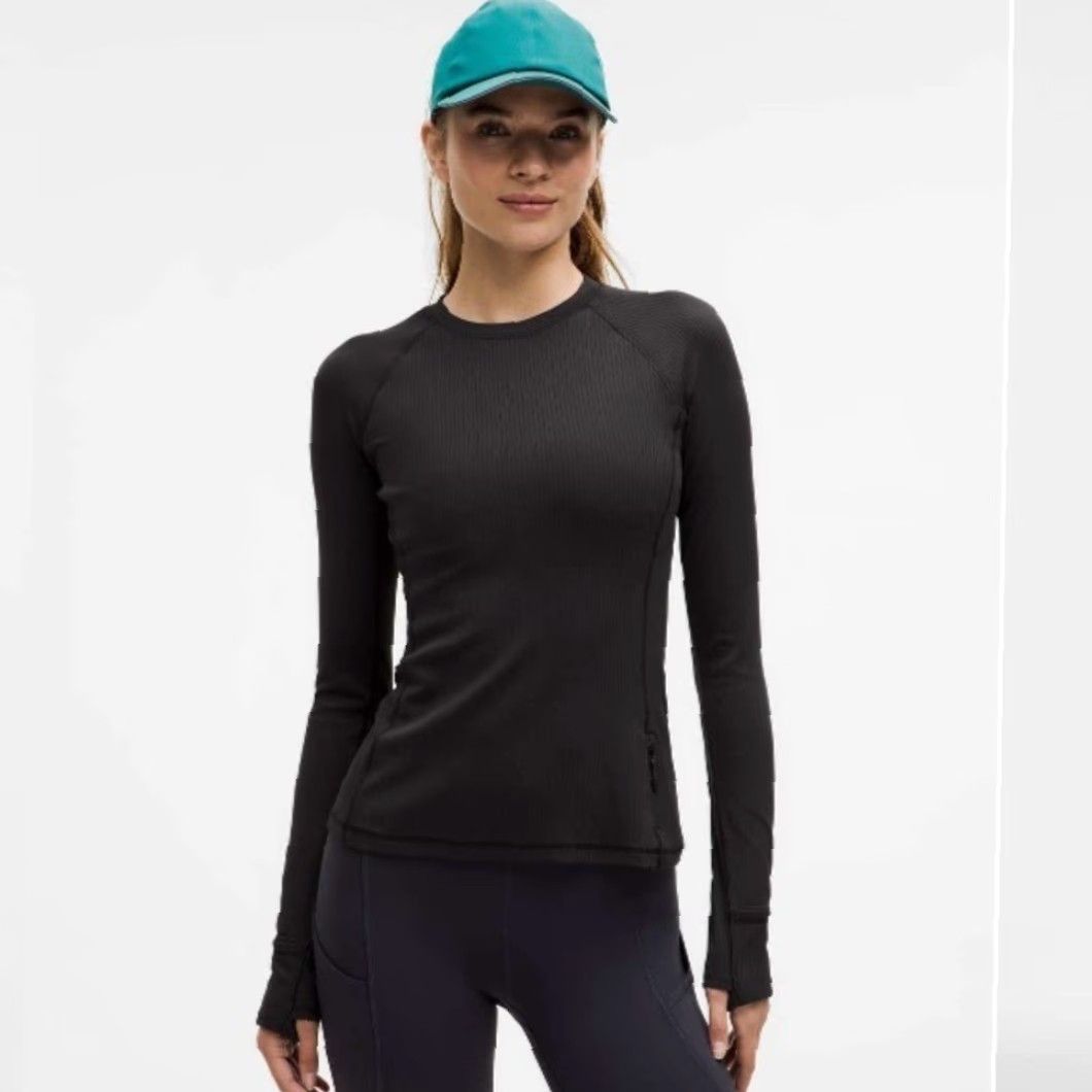 Lululemon Lululemon Women's Black Ribbed Long Sleeve Top Size S User: Lululemon Women's Black Ribbed Long Sleeve Top Size S Size S / US 4 / IT 40 - 2 Thumbnail