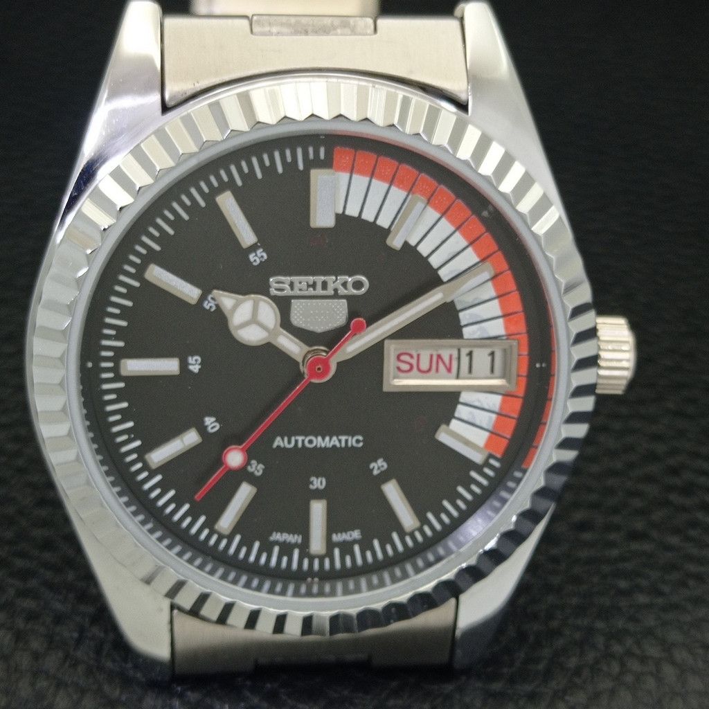 Seiko REFURBISHED VINTAGE SEIKO 5 AUTO JAPAN MENS WATCH a440719 Size 38 - 4 Thumbnail