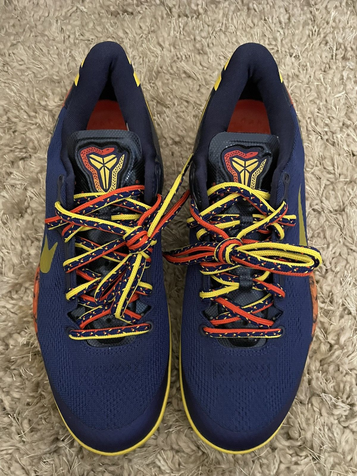 Nike Nike Kobe 8 Barcelona sz 9.5 Size US 9.5 / EU 42-43 - 5 Thumbnail