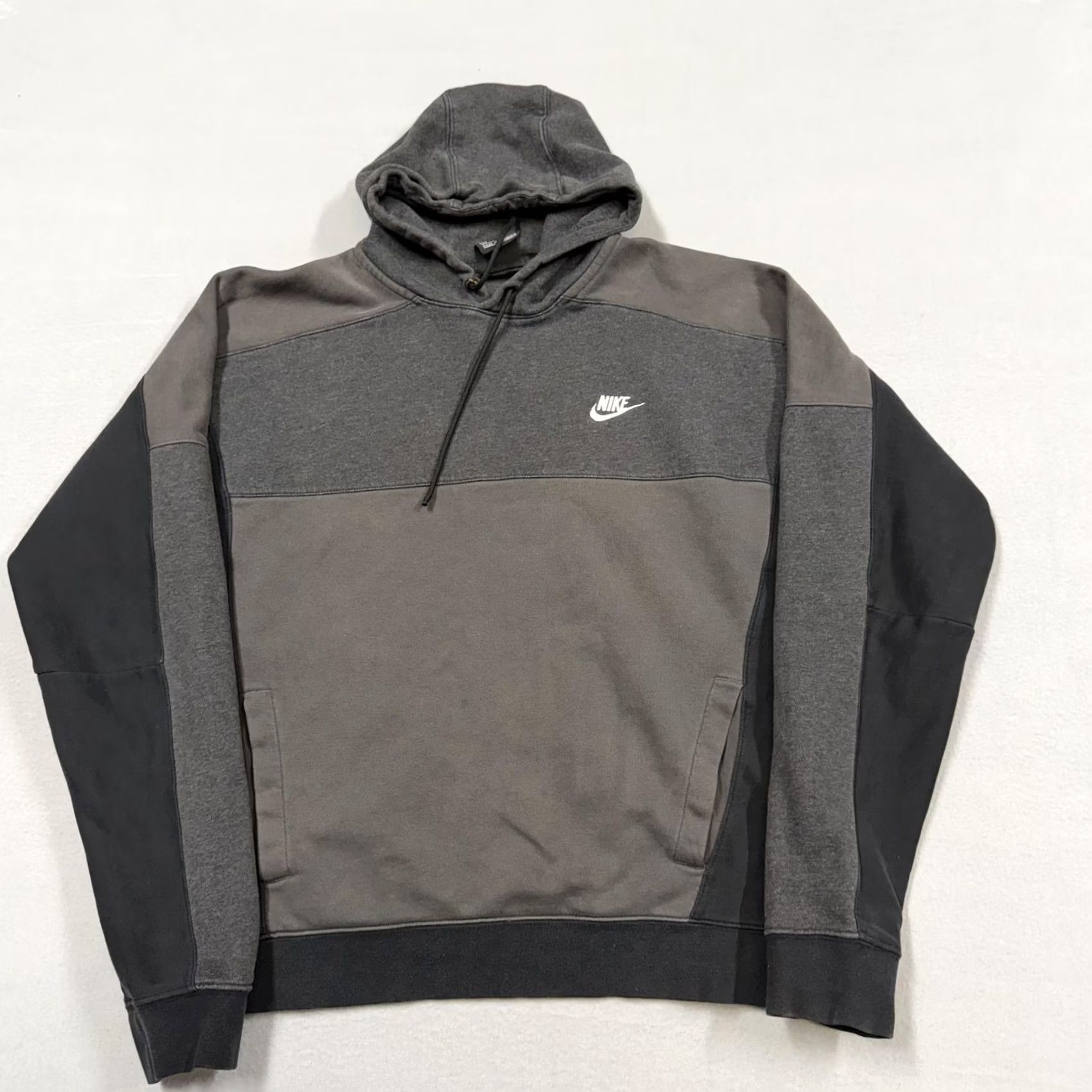 Nike Nike Hoodie Mens LT Large Tall Gray Fleece Pullover Logo Colorblock Sweatshirt Size US L / EU 52-54 / 3 - 2 Thumbnail