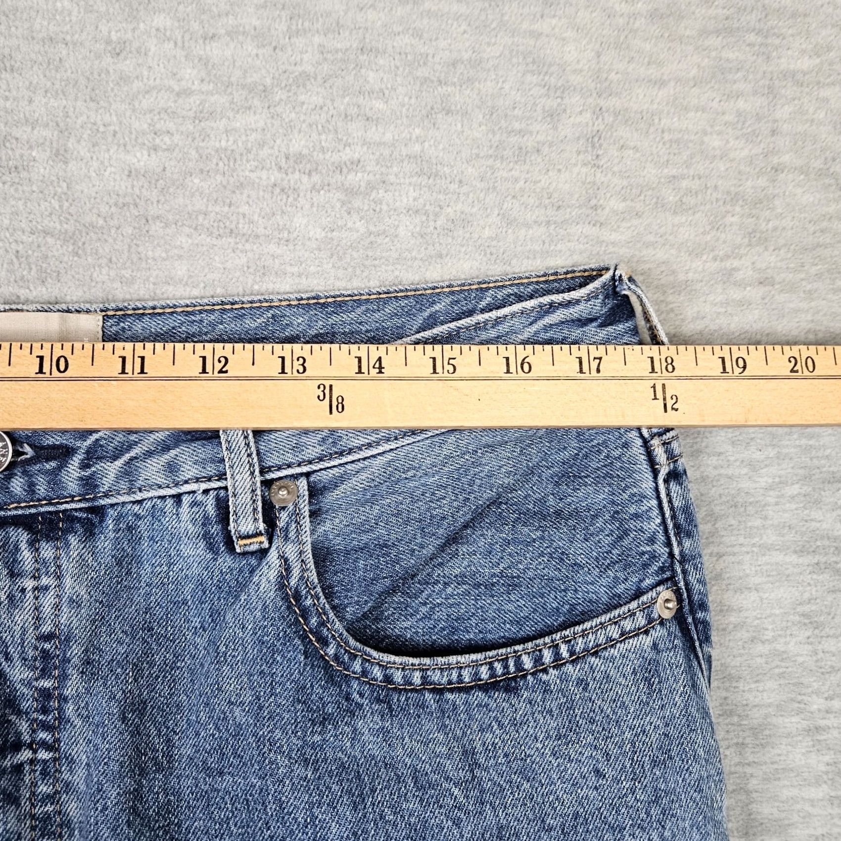 Everlane EVERLANE Jeans 90s Blue Straight Leg Button Fly Men Sz 32 - Denim Cotton Regular Pocket 5-Pocket Model Levi's 501 Vintage: No Size US 32 / EU 48 - 4 Thumbnail