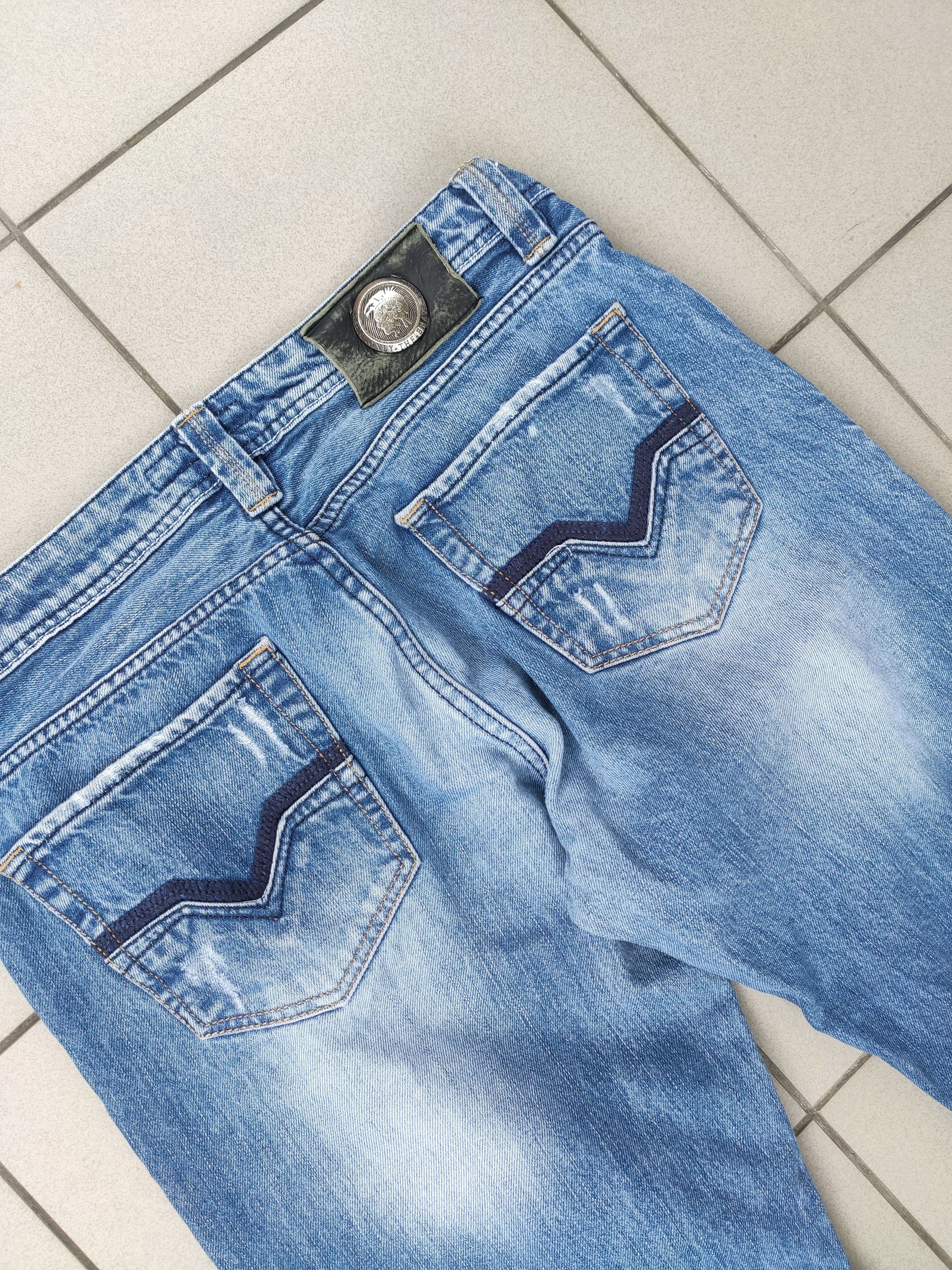 Diesel Diesel denim pants trousers straight starboy Size US 33 - 2 Thumbnail