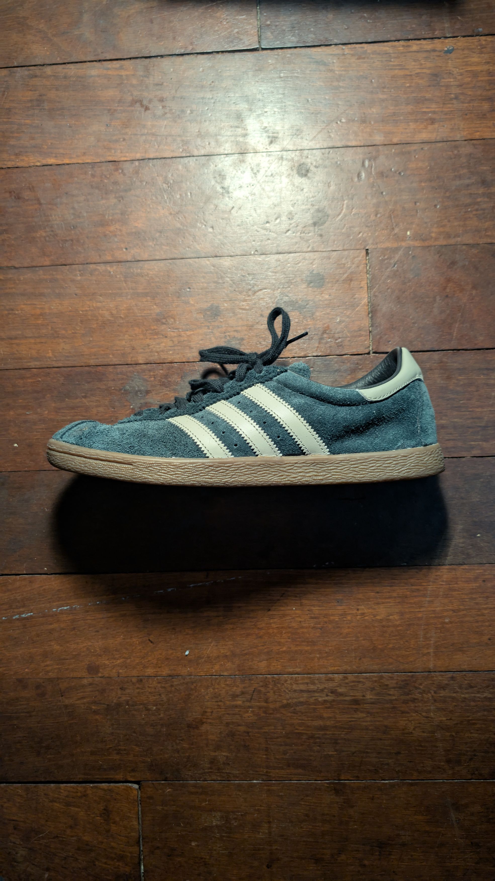 Adidas 2017 adidas Tobacco 'Core Black' Rare Trainers UK 8 Size US 8.5 / EU 41-42 - 2 Thumbnail