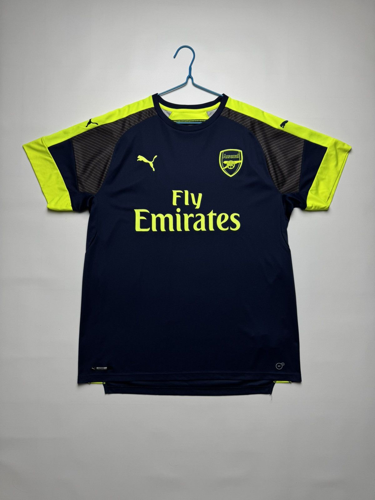 Puma ARSENAL LONDON 2016/17 FOOTBALL SHIRT SOCCER JERSEY PUMA Size US XL / EU 56 / 4 - 1 Thumbnail