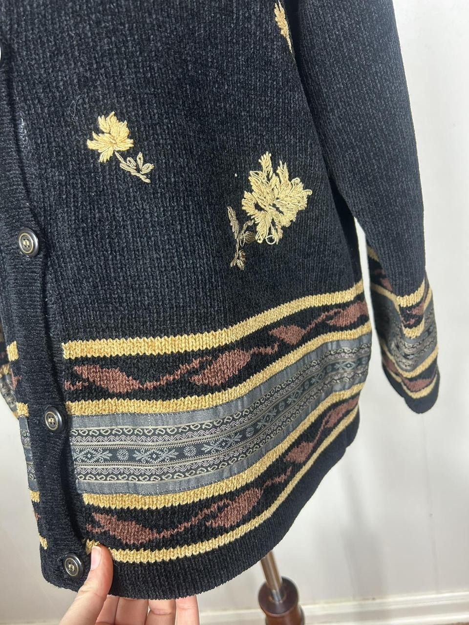 Talbots Vintage Y2K autumn leaf embroidered novelty sweater Size L / US 10 / IT 46 - 4 Thumbnail