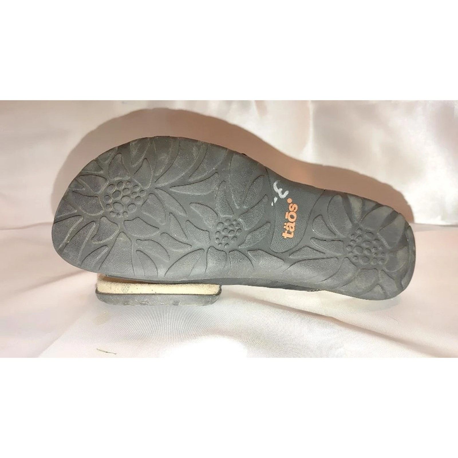 Taos Taos Gift 2 Leather Sandals Size 8 Size US 8 / EU 41 - 7 Thumbnail