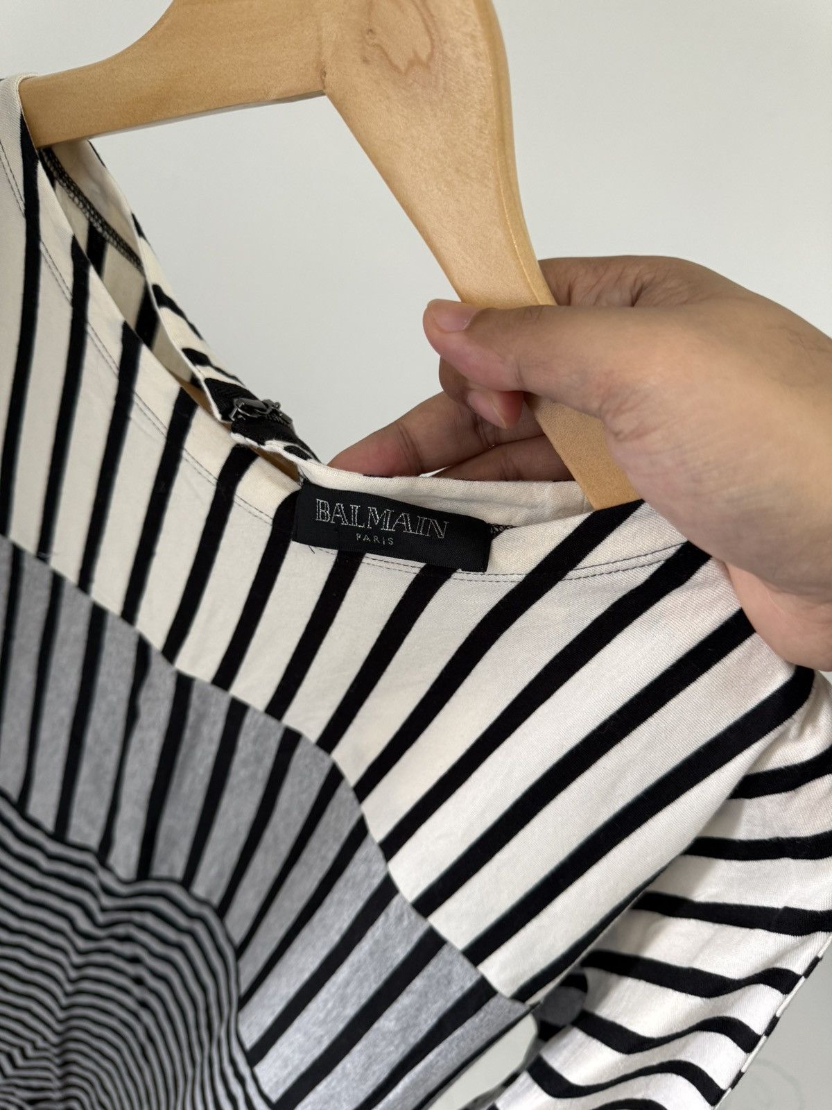 Balmain Vintage Balmain Black White Stripe Longsleeve Shirt Size M / US 6-8 / IT 42-44 - 5 Thumbnail