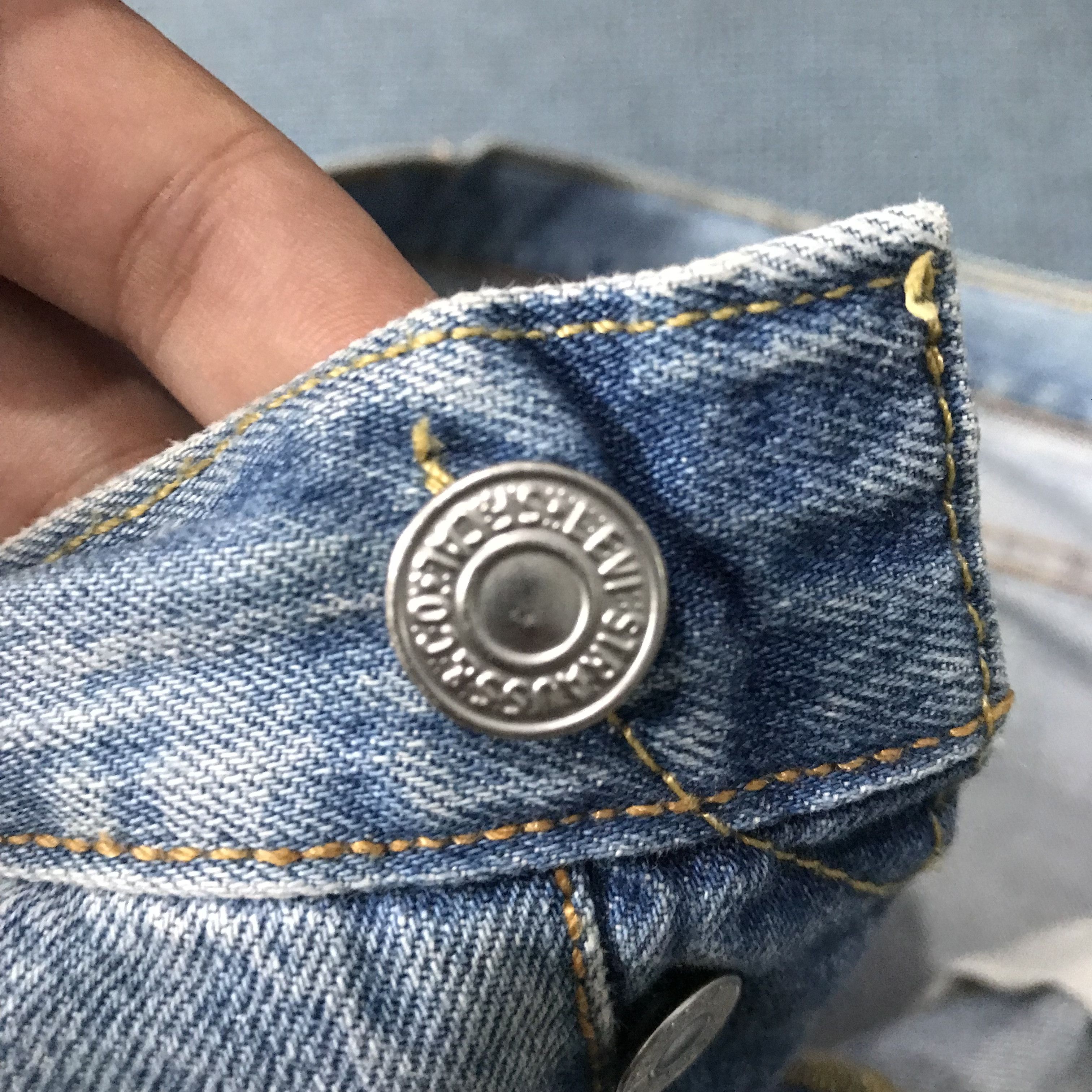 Levi's Vintage Levis 501 jeans acid wash blue jeans size W 33 L 33 Size US 33 - 12 Thumbnail