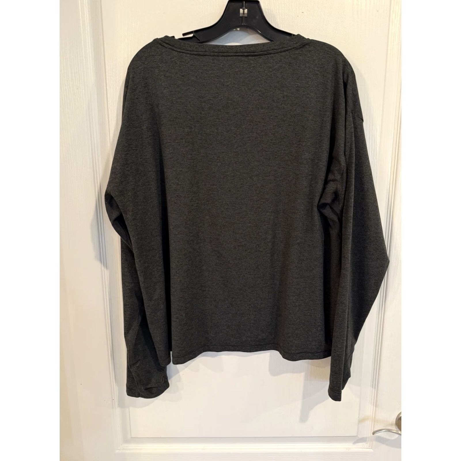 Athleta VINTAGE Athleta Uptempo Heather gray long sleeve athletic active gym athleisure top XL Womens XS? Size XL / US 12-14 / IT 48-50 - 5 Thumbnail