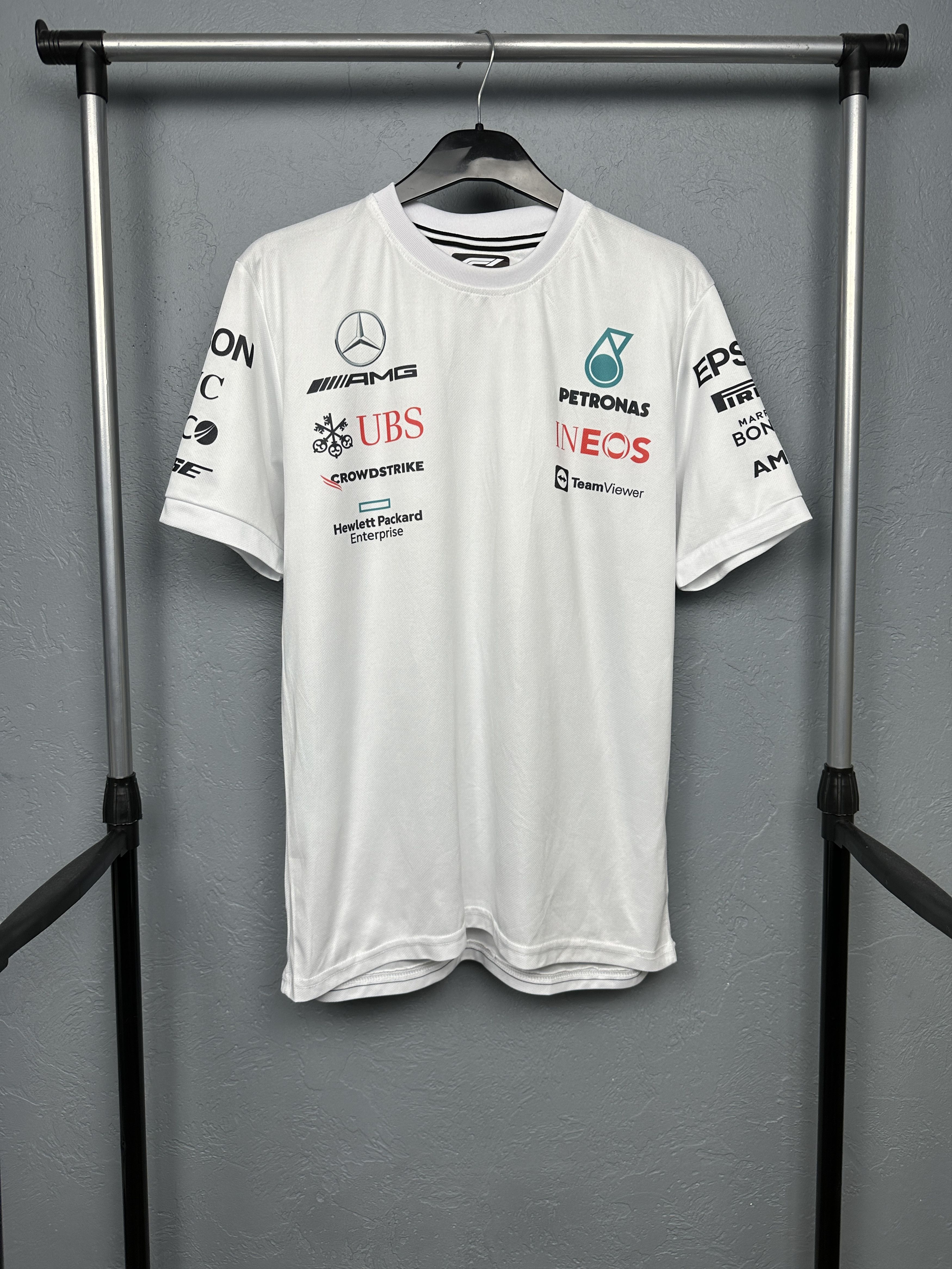 Mercedes-Benz Mercedes Benz Formula 1 Team Mens T-Shirt Tee Size US XXL / EU 58 / 5 - 1 Thumbnail