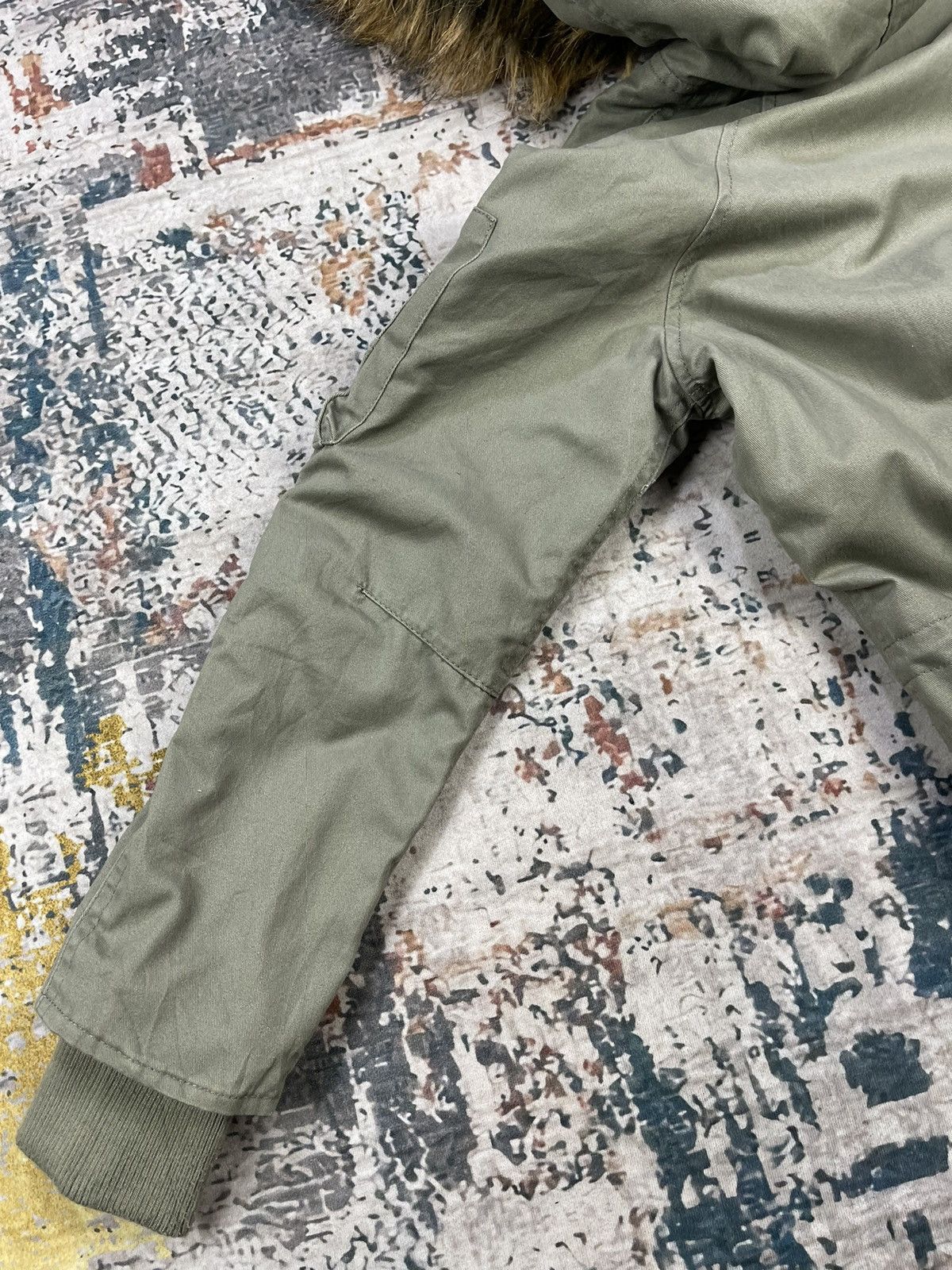 Hypebeast Rush Hour Faux Fur Snorkel Down Parka Jackets Size L / US 10 / IT 46 - 12 Thumbnail