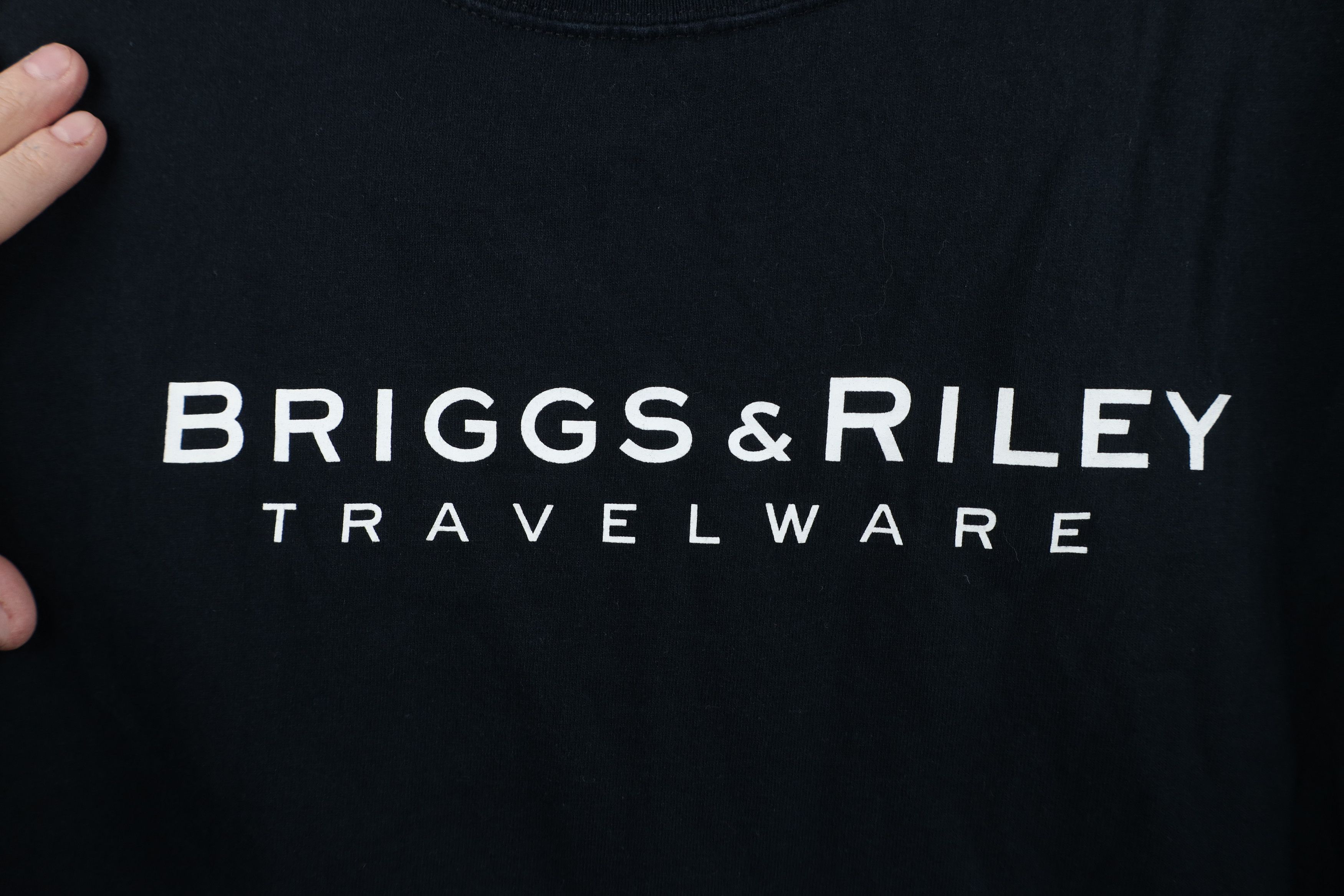 Vintage Vintage Y2K Briggs & Riley Travelware Spell T-Shirt Black Size US XL / EU 56 / 4 - 5 Thumbnail