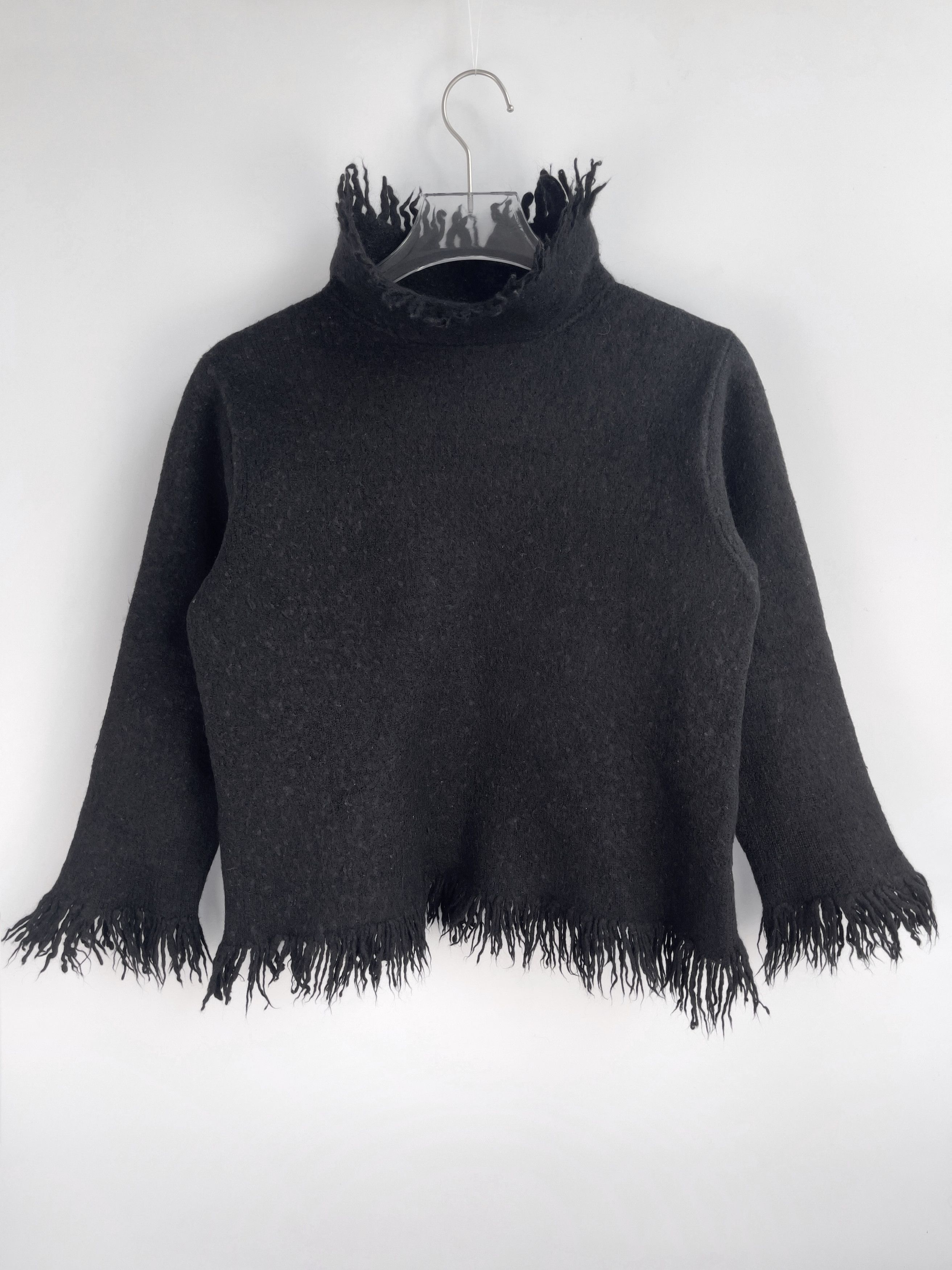 Comme des Garcons Rare AW1992 Tricot Comme des Garcons Fringe Sweater Size US S / EU 44-46 / 1 - 1 Thumbnail