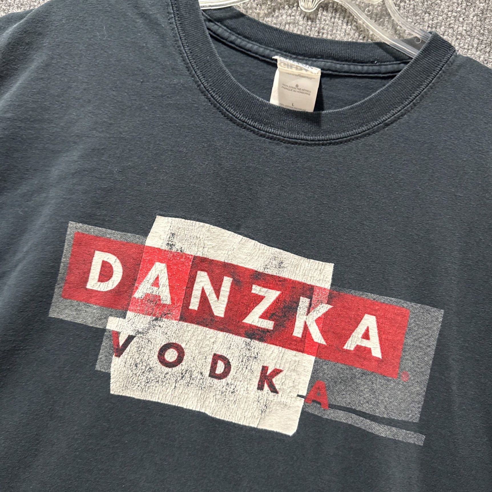 Gildan Danzka Vodka Alcohol Made To Chill Short Sleeve Black Promo T-Shirt Men’s L Size Black National Mens T-Shirt Size US L / EU 52-54 / 3 - 2 Thumbnail