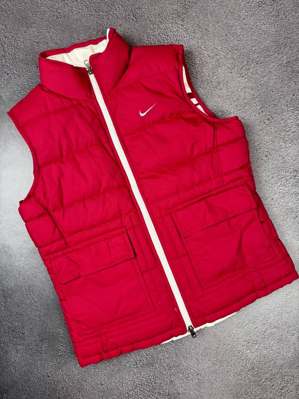 Nike Nike Vintage Reversible Down Puffer Vest Red & White y2k Size S / US 4 / IT 40 - 2 Thumbnail