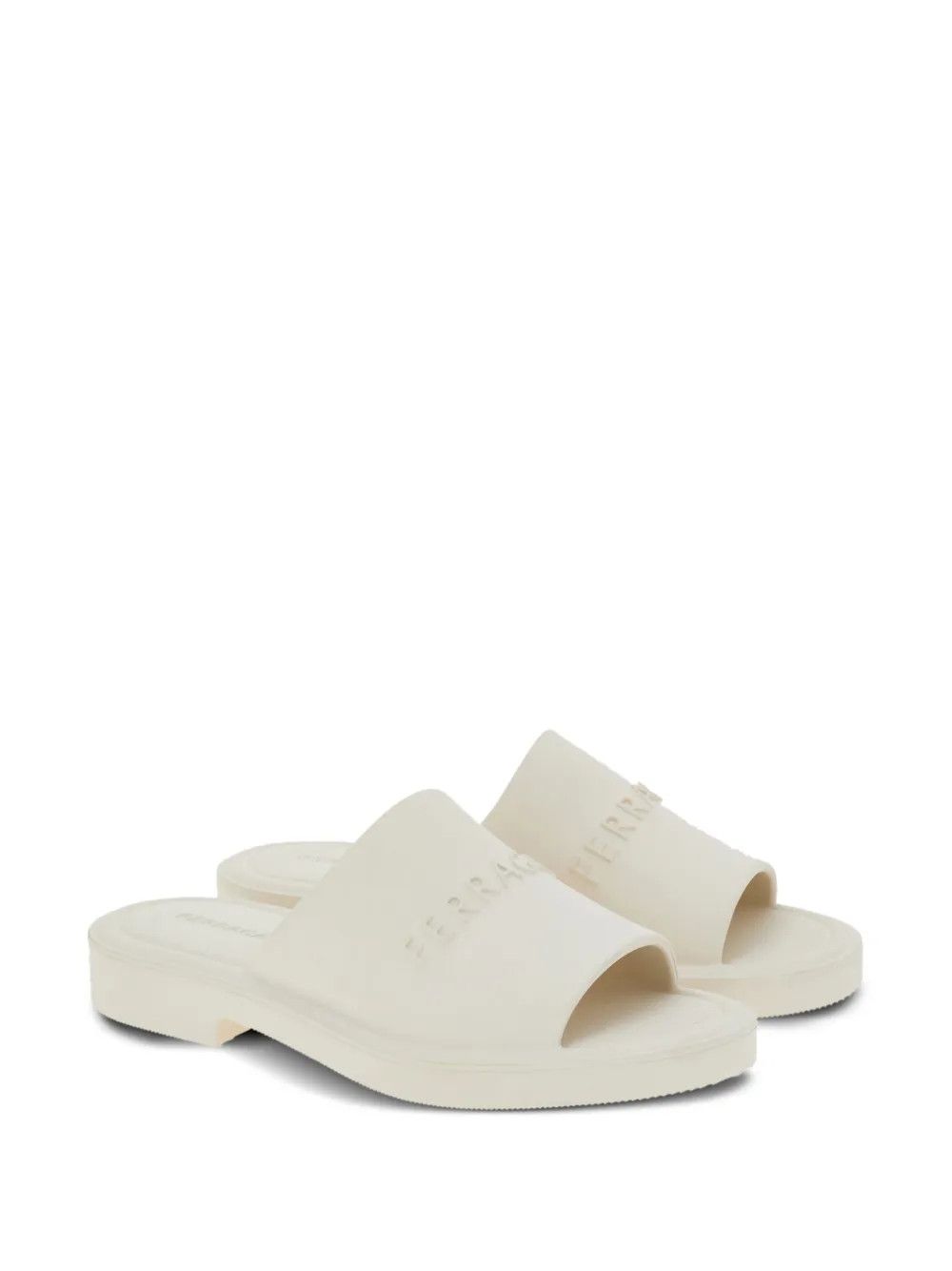 Salvatore Ferragamo o1y0426 Slippers in Ivory Size US 6 / IT 36 - 2 Thumbnail