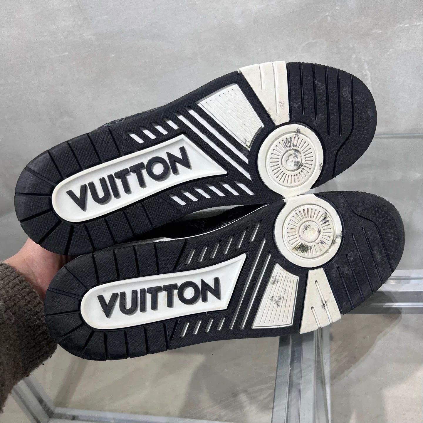 Louis Vuitton LV Trainer Black and White Denim UK7 41 Size US 8 / EU 41 - 7 Thumbnail