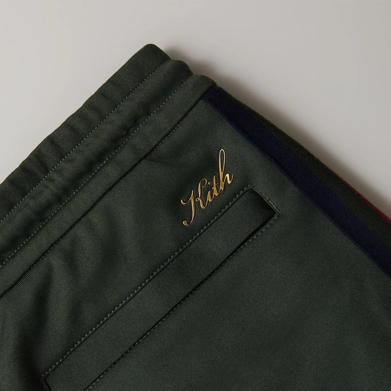 Bergdorf Goodman × Kith Kith Bergdorf Goodman Mercer Track Pant Size US 32 / EU 48 - 4 Thumbnail
