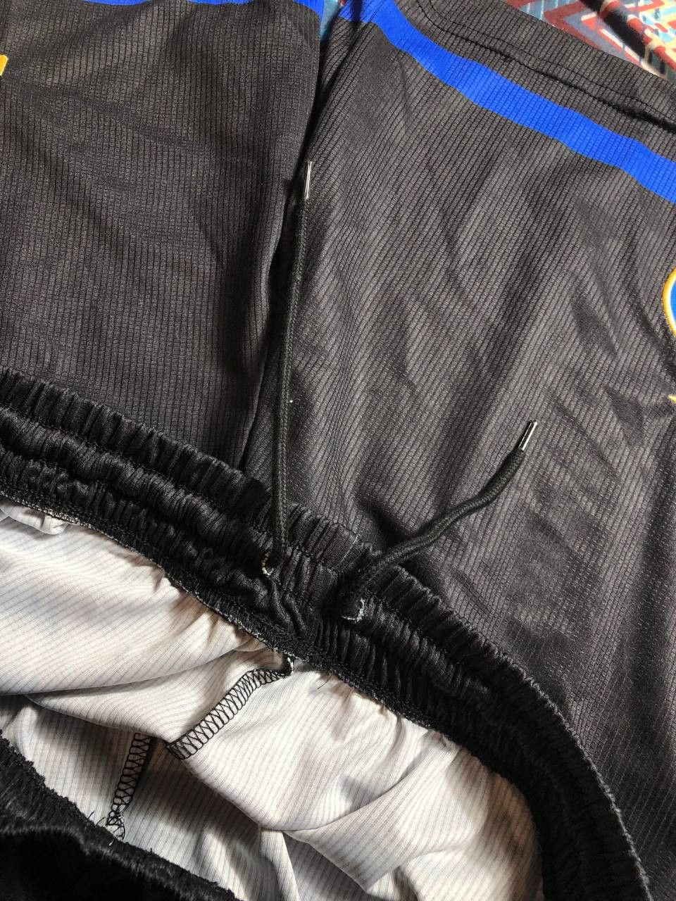 Umbro × Vintage Men’s Vintage Umbro Monogram Soccer Football Shorts size 36 Size US 32 / EU 48 - 3 Thumbnail