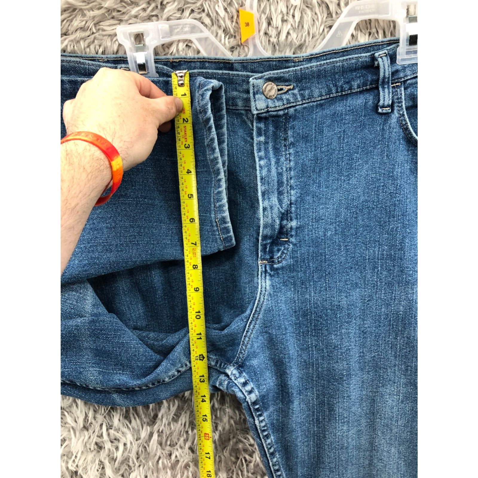 Vintage Riders Plus Size 20W Jeans Dark Wash Blue Denim High Rise 29 in Belt Loops 5-Pocket Womens Size 42" / US 20 - 4 Thumbnail