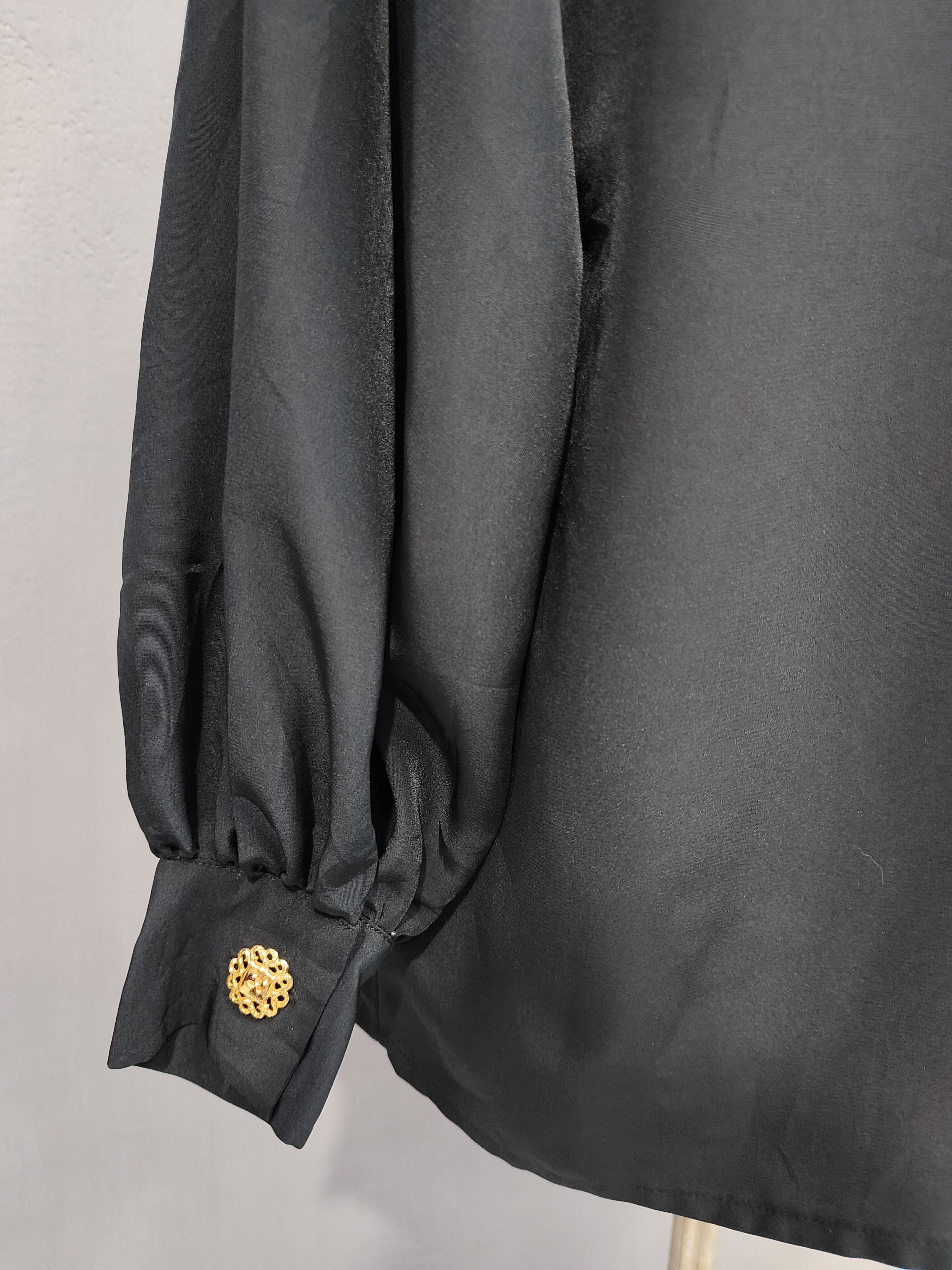 Yves Saint Laurent 80s YSL- Elegant Dark Academia Goth Minimalist Draped Blouse Size L / US 10 / IT 46 - 5 Thumbnail