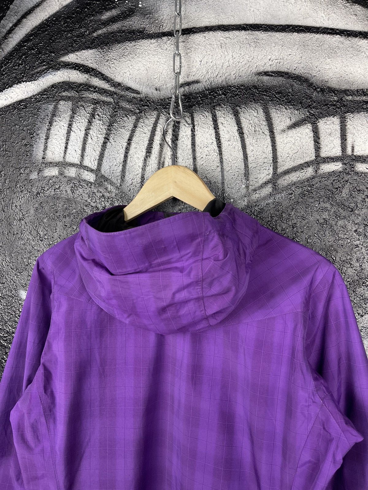 Helly Hansen Helly Hansen Tech Series Outdoor Purple Jacket WMNS Size M Size M / US 6-8 / IT 42-44 - 13 Thumbnail