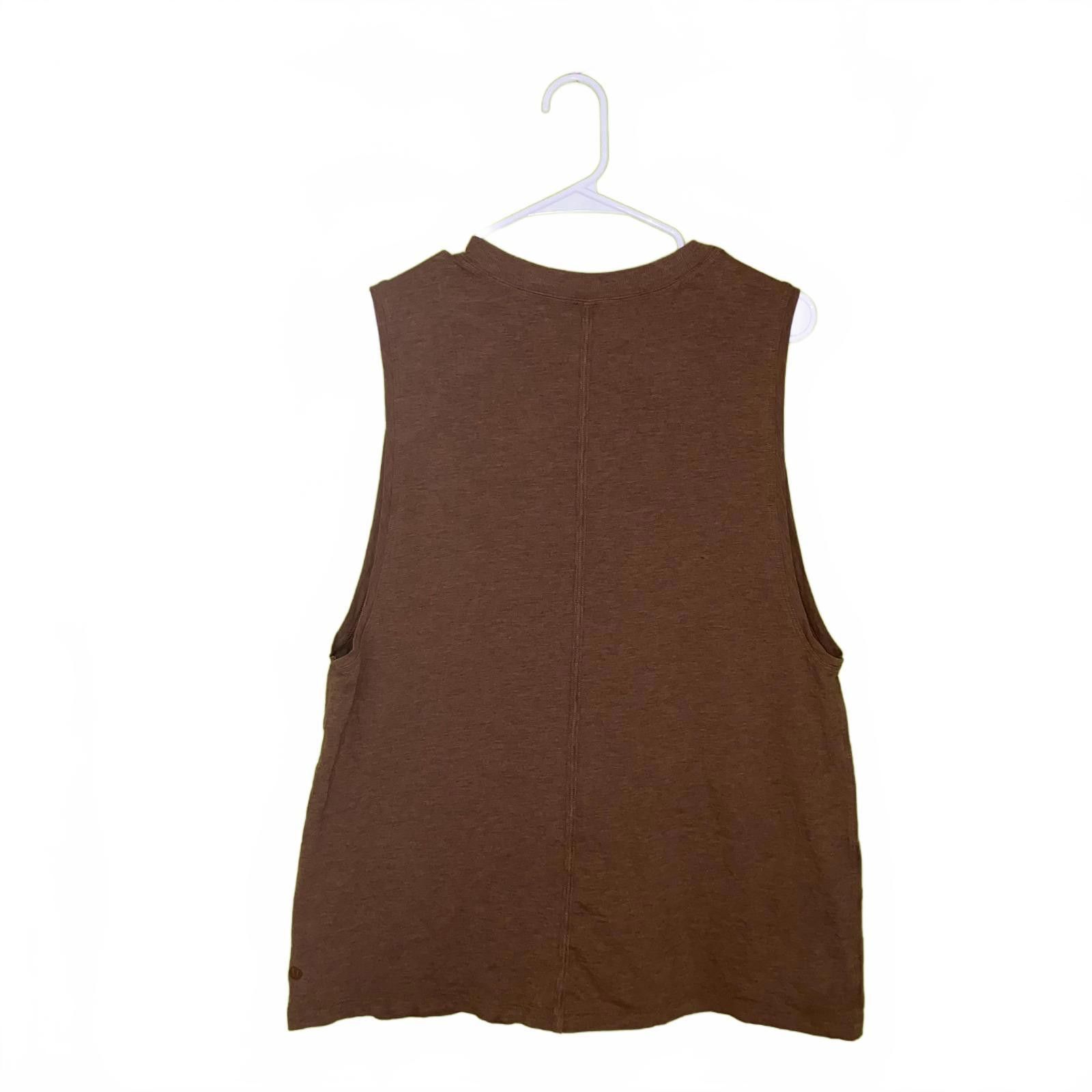 Lululemon Lululemon Brown Muscle Tank Top M Size ONE SIZE - 2 Thumbnail