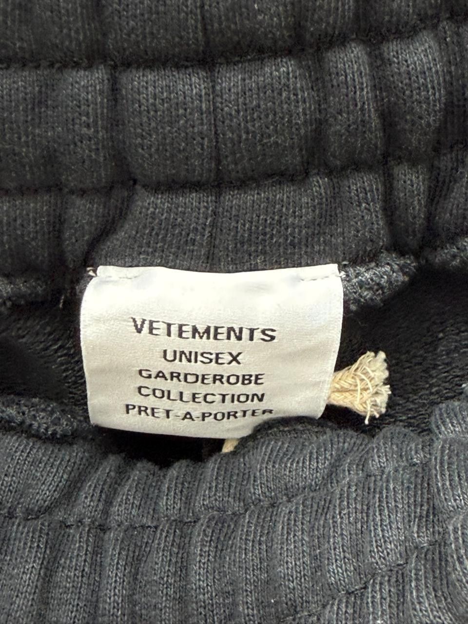 Vetements CC28 Logo Detail Cotton Track-Pant in Black Size US 32 / EU 48 - 5 Thumbnail