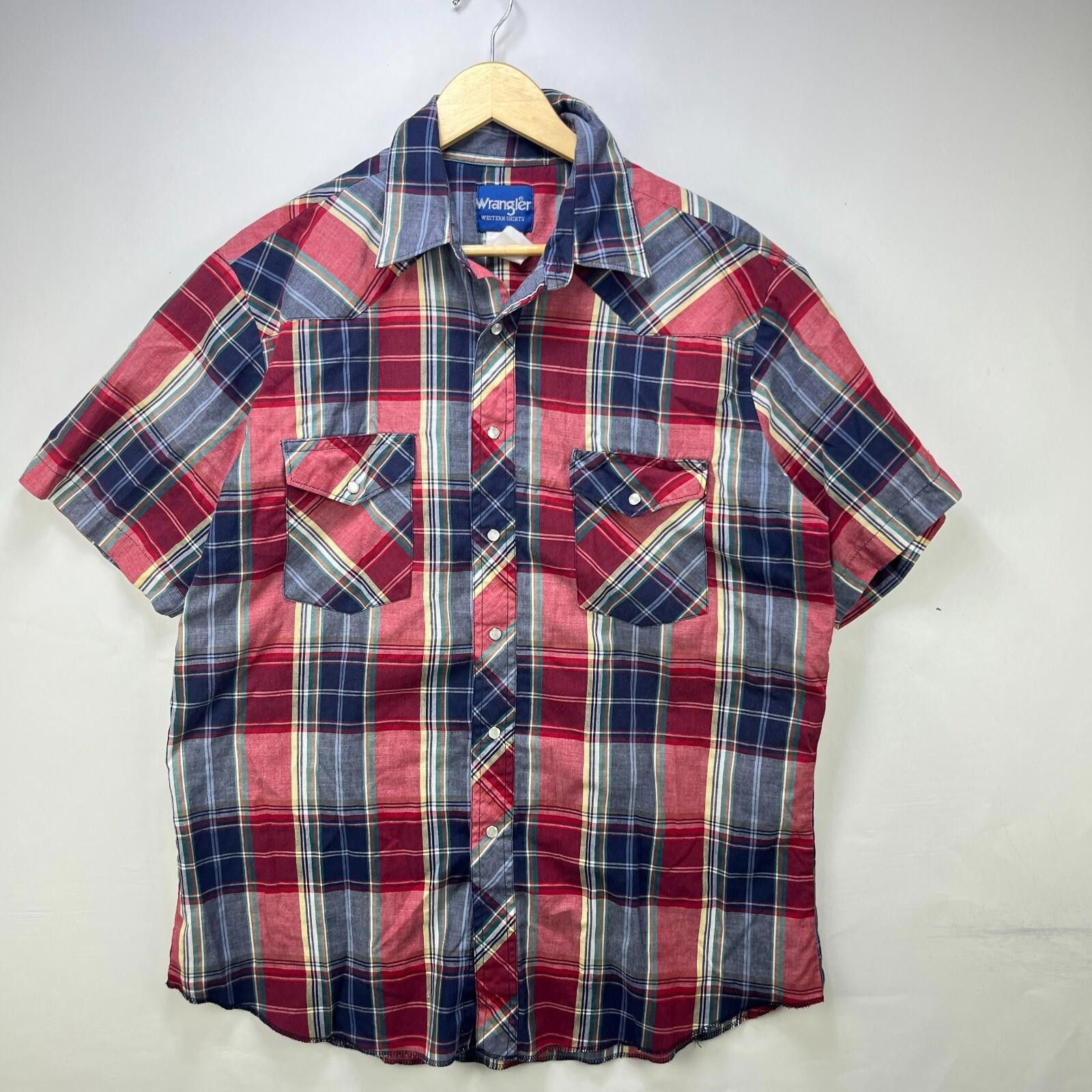 Wrangler Vintage 90s Wrangler Snap Short Sleeve Plaid Shirt Large Size US L / EU 52-54 / 3 - 1 Thumbnail