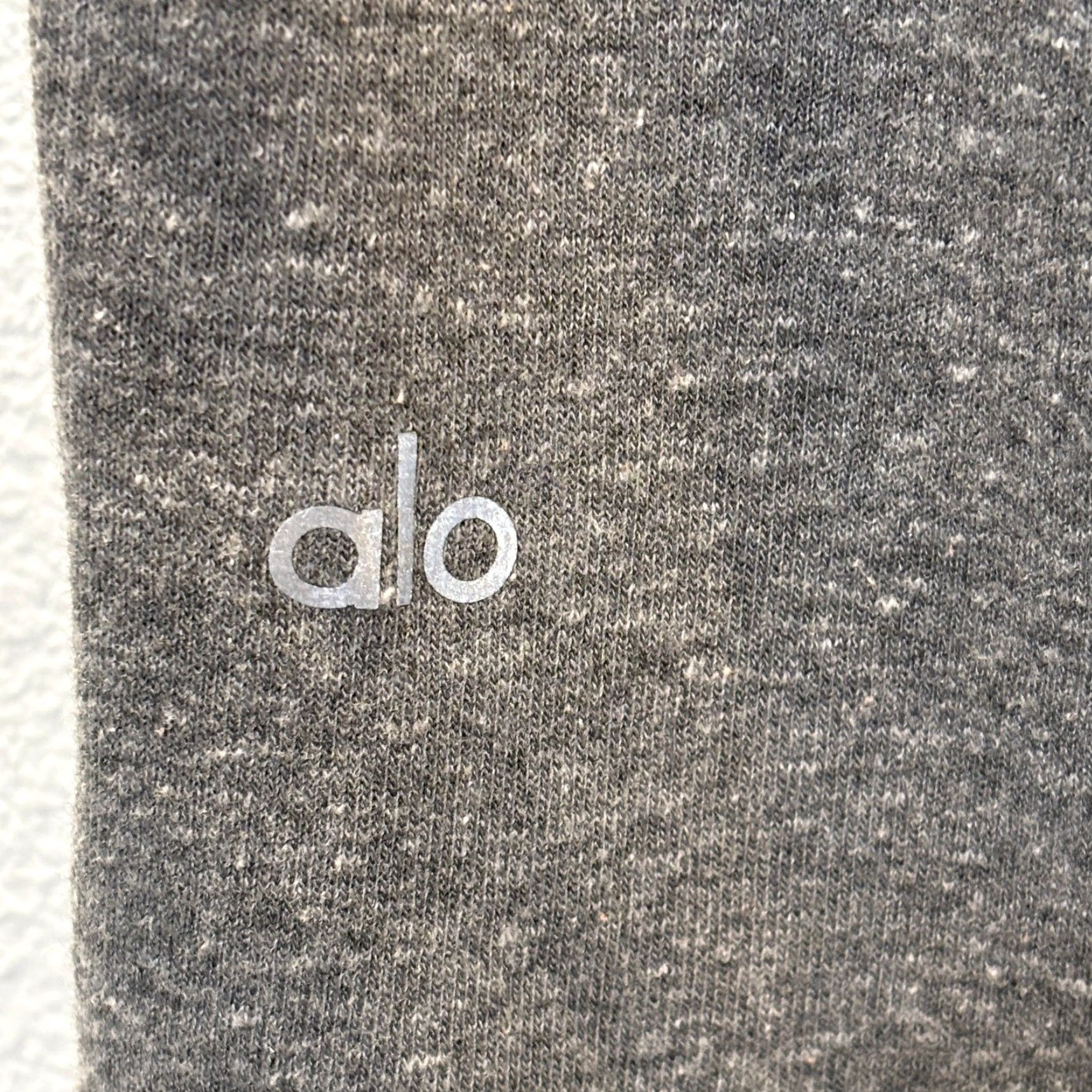 Alo Pants Womens Small Gray Jogger Sweatpants Drawstring Tapered ALO Size 28" / US 6 / IT 42 - 6 Thumbnail