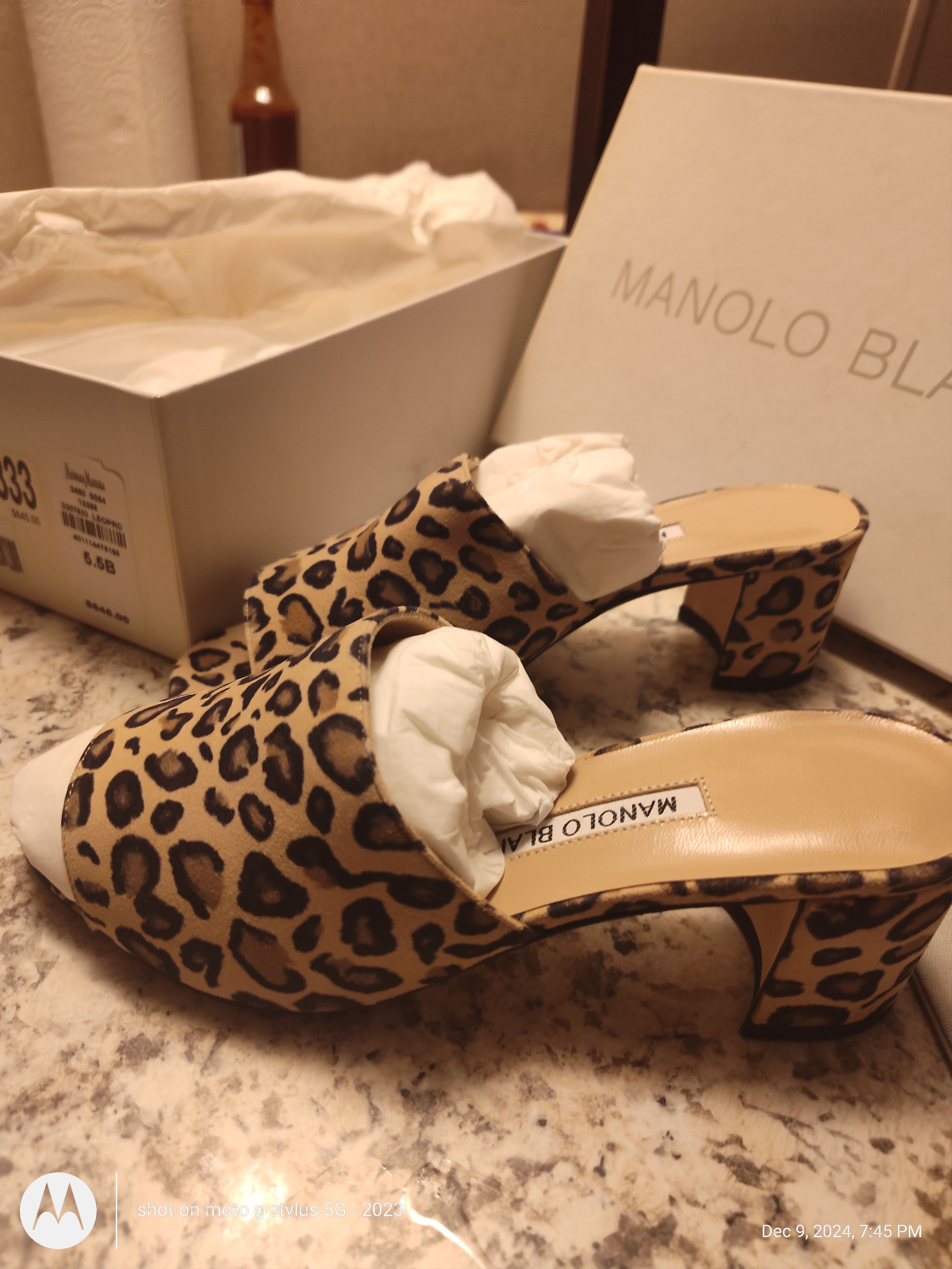 Manolo Blahnik MANOLO BLAHNIK Size US 5.5 / IT 35.5 - 4 Thumbnail